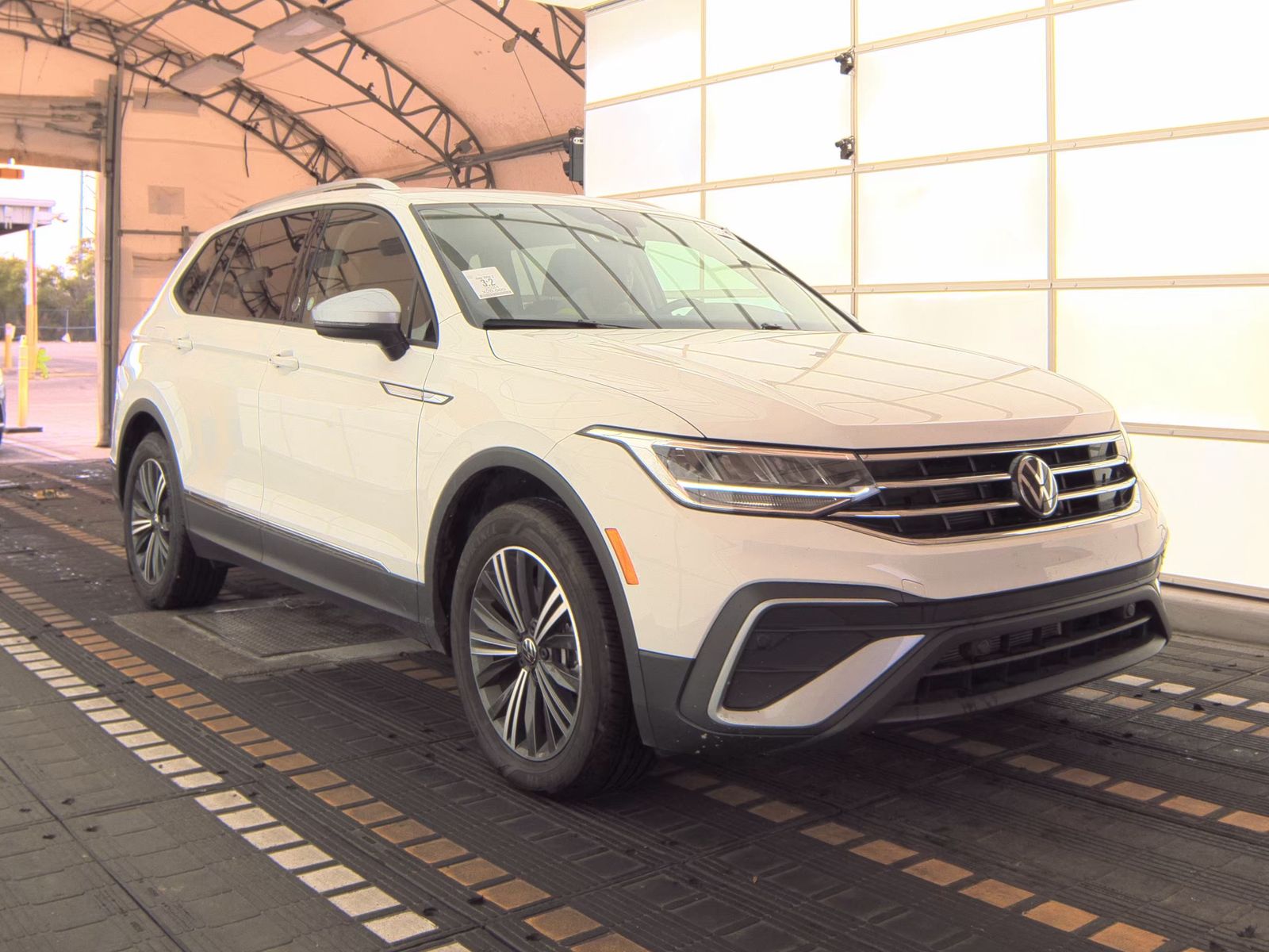 2024 Volkswagen Tiguan 2.0T Wolfsburg Edition FWD