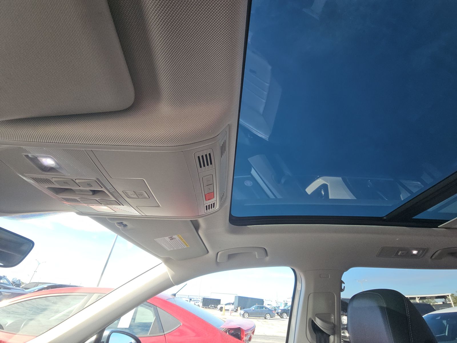 2024 Volkswagen Tiguan 2.0T Wolfsburg Edition FWD