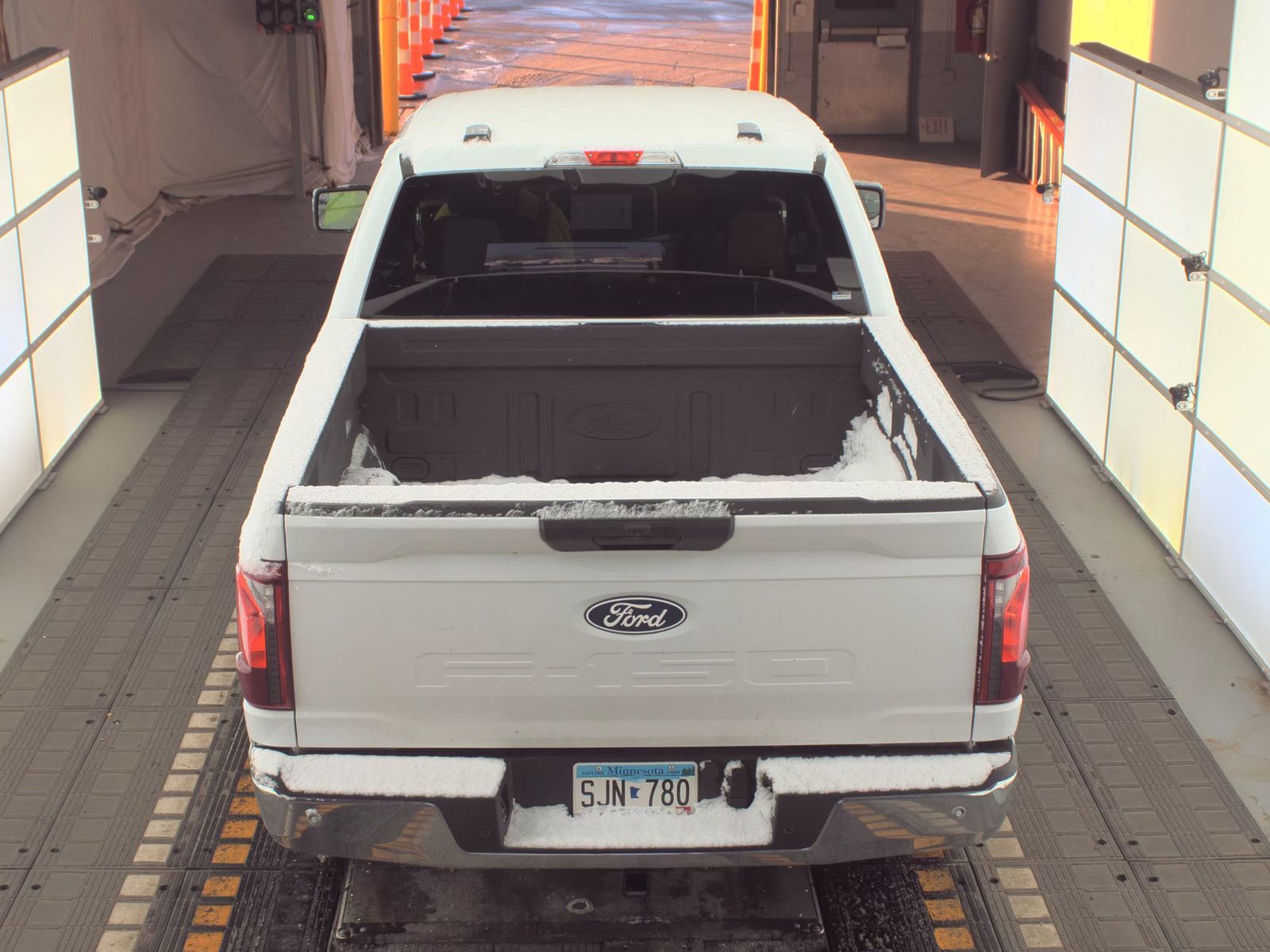 2025 Ford F-150 Hybrid XLT AWD