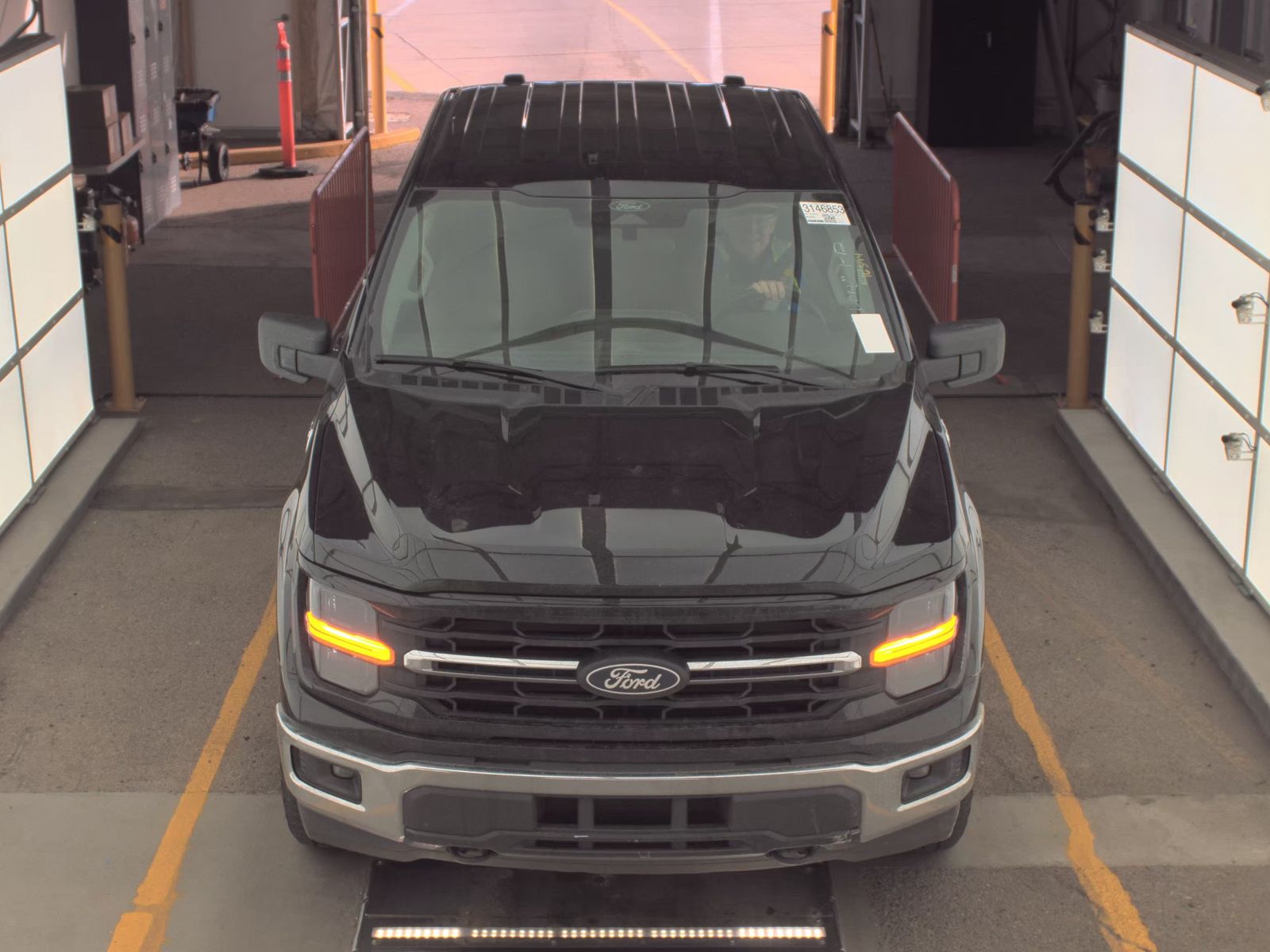 2025 Ford F-150 Hybrid XLT AWD