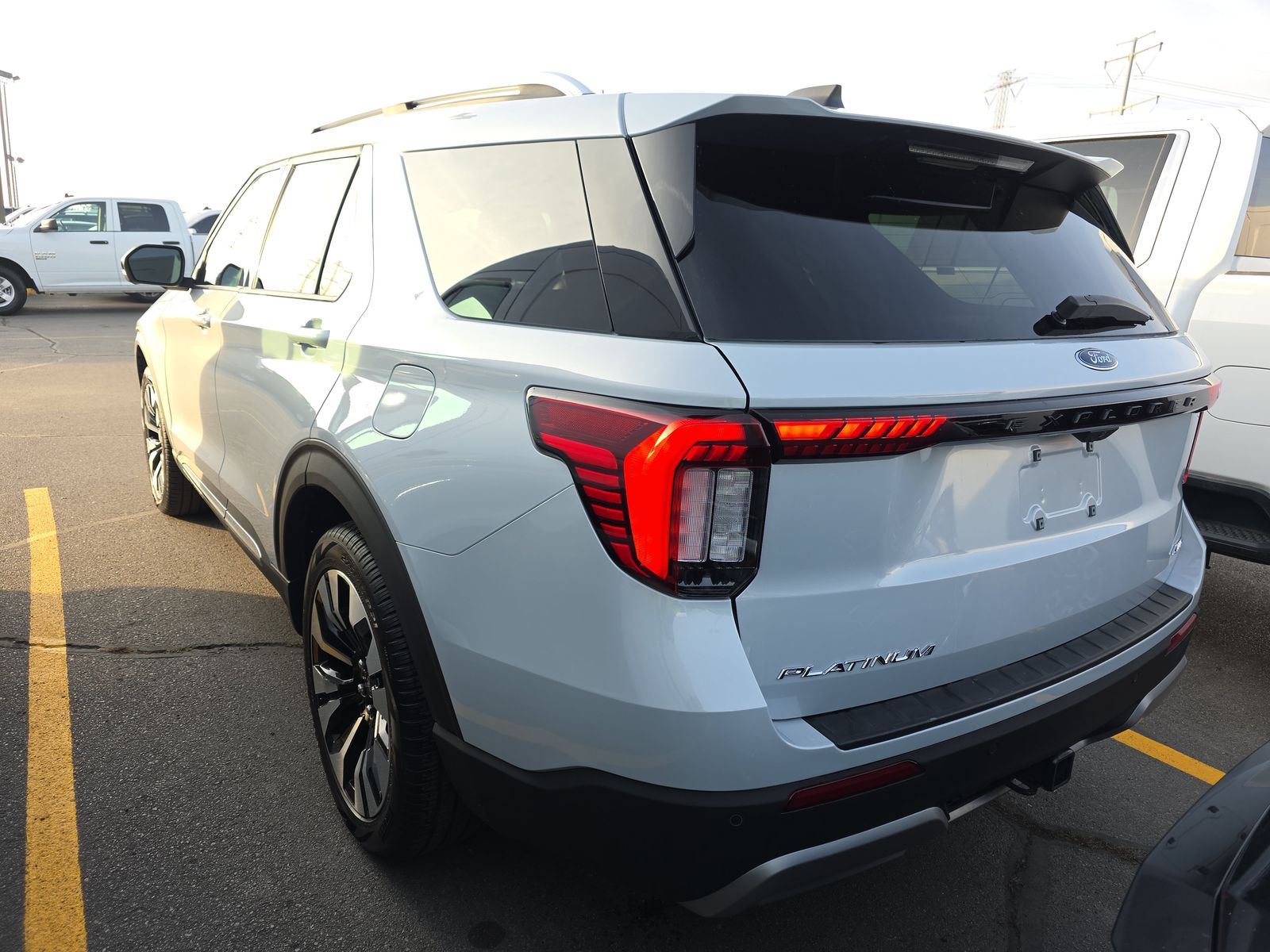 2025 Ford Explorer Platinum AWD
