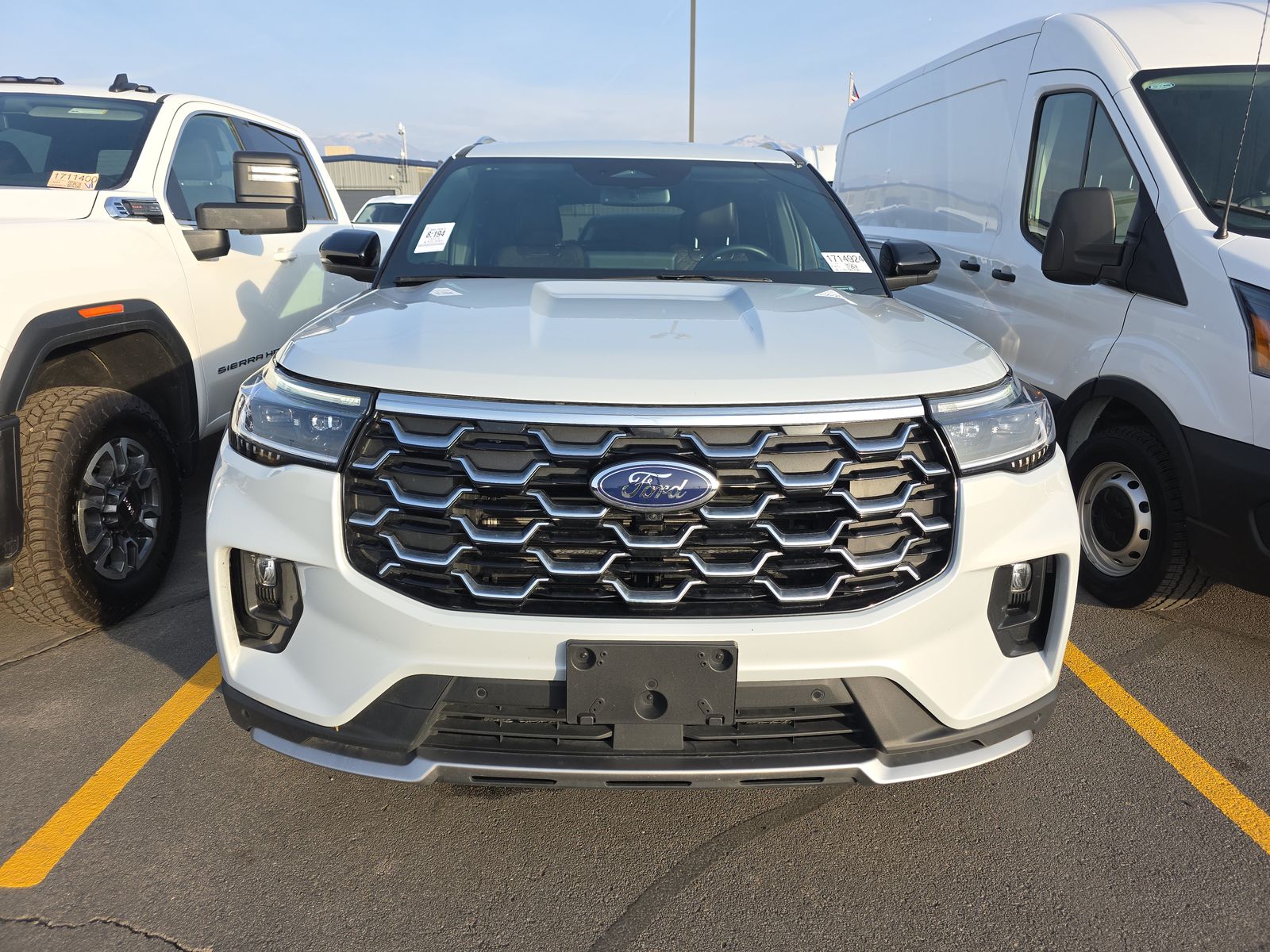 2025 Ford Explorer Platinum AWD