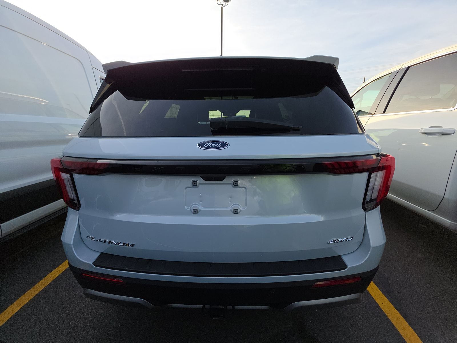 2025 Ford Explorer Platinum AWD