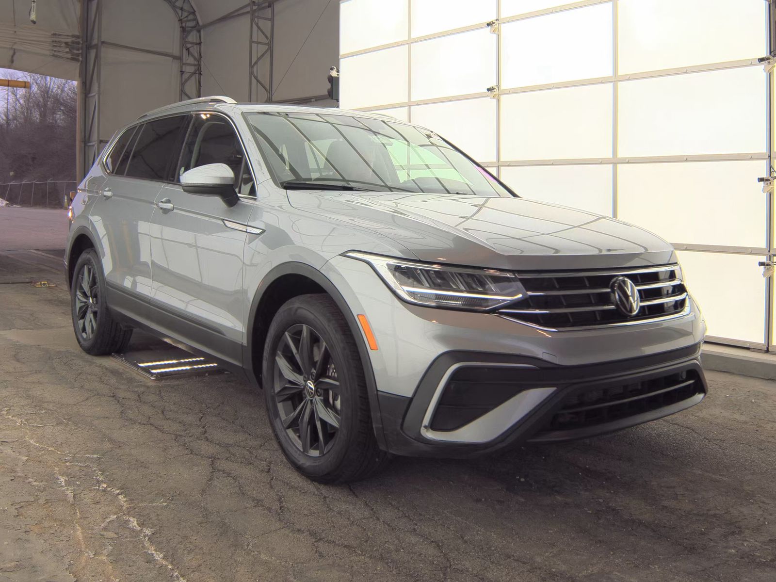 2024 Volkswagen Tiguan 2.0T Wolfsburg Edition FWD