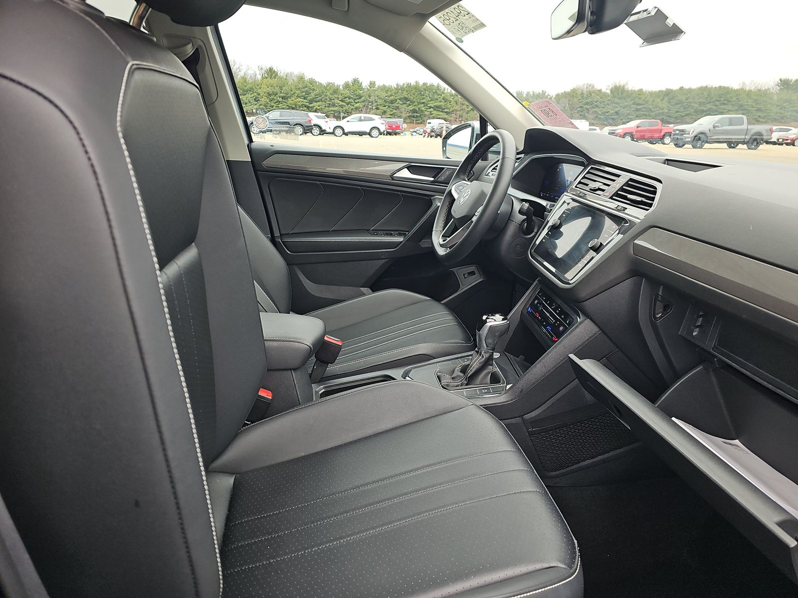 2024 Volkswagen Tiguan 2.0T Wolfsburg Edition FWD