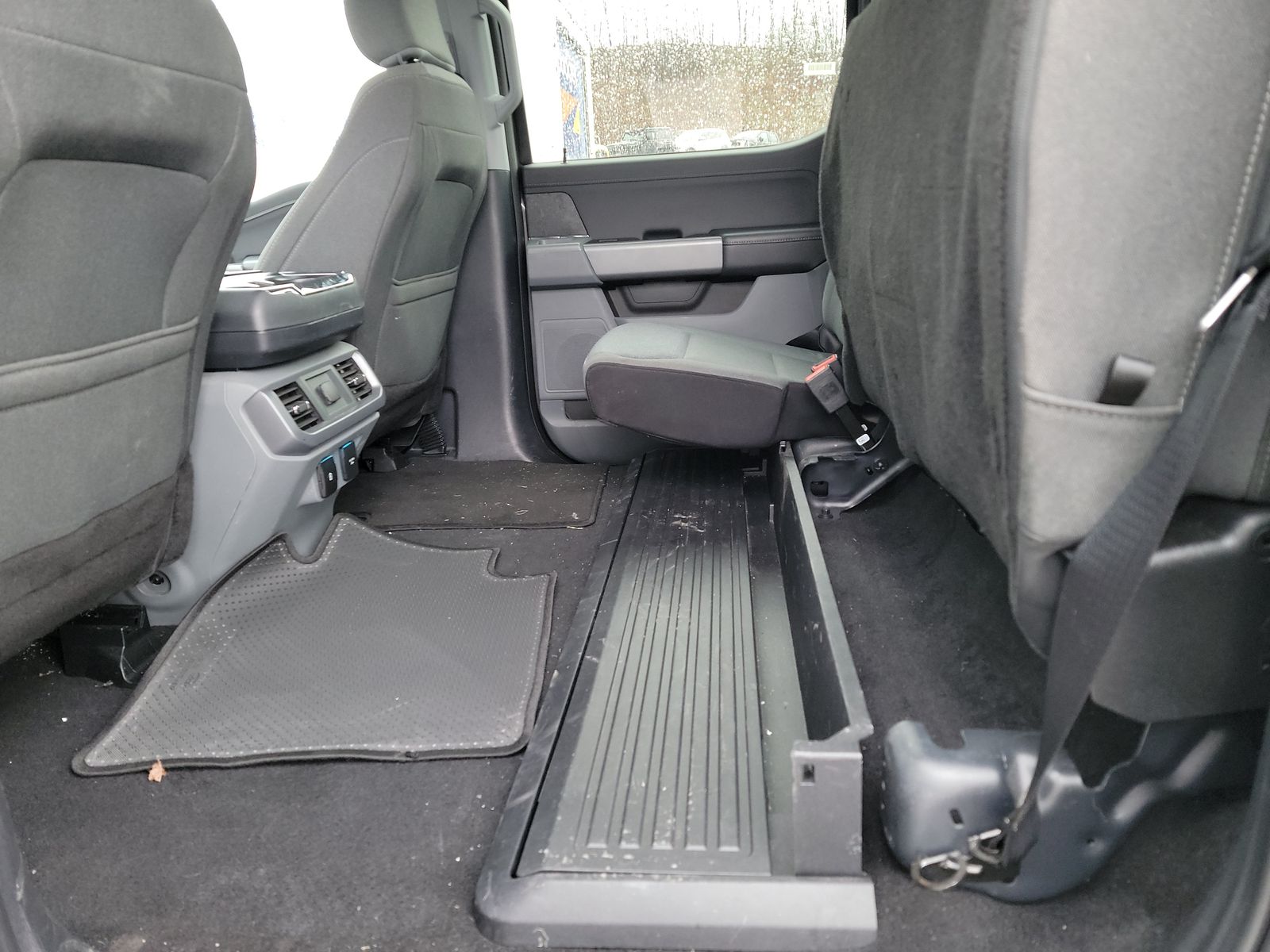 2025 Ford F-150 Hybrid XLT AWD