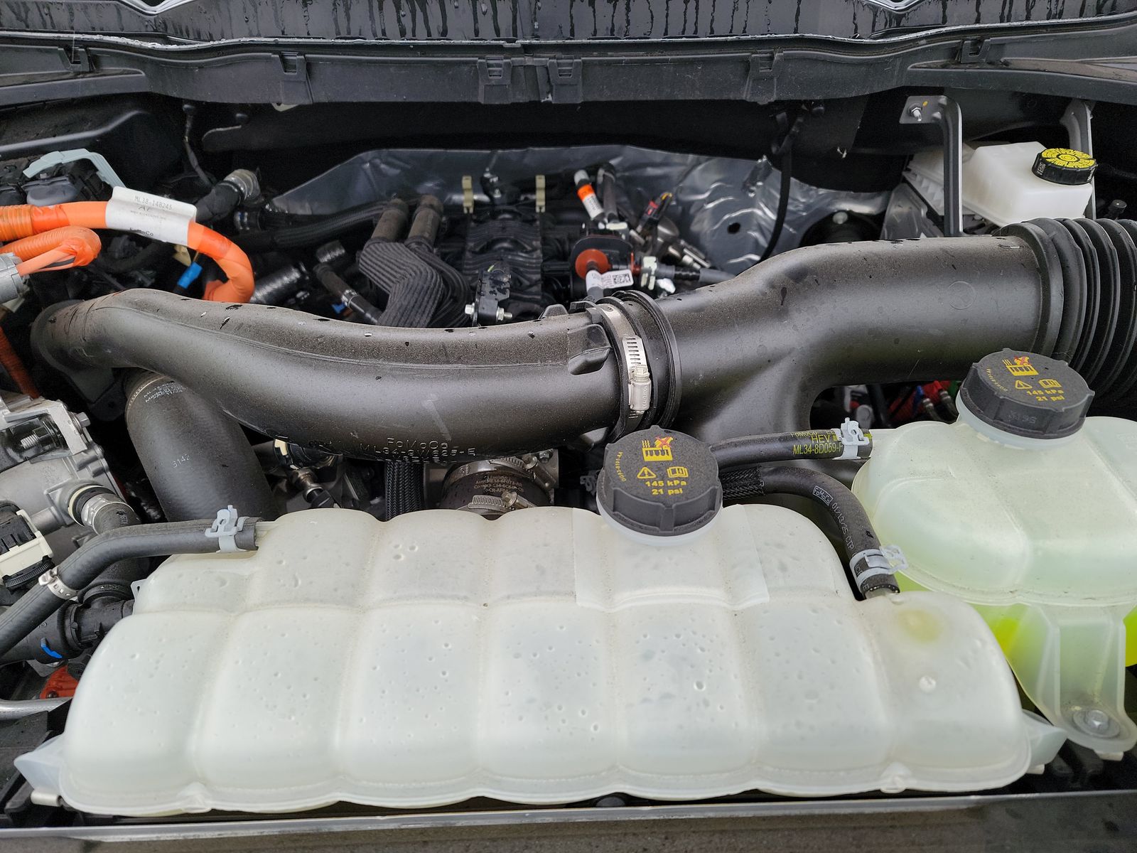 2025 Ford F-150 Hybrid XLT AWD