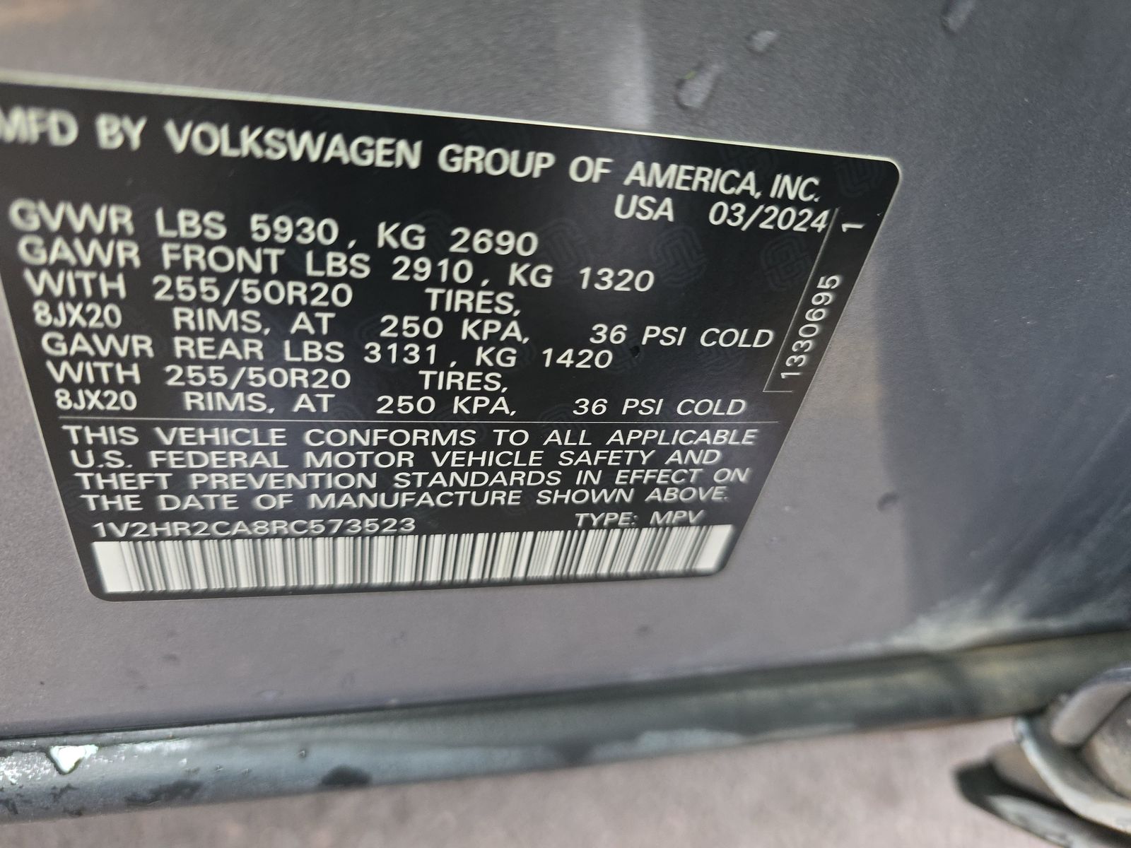 2024 Volkswagen Atlas 2.0T SE AWD