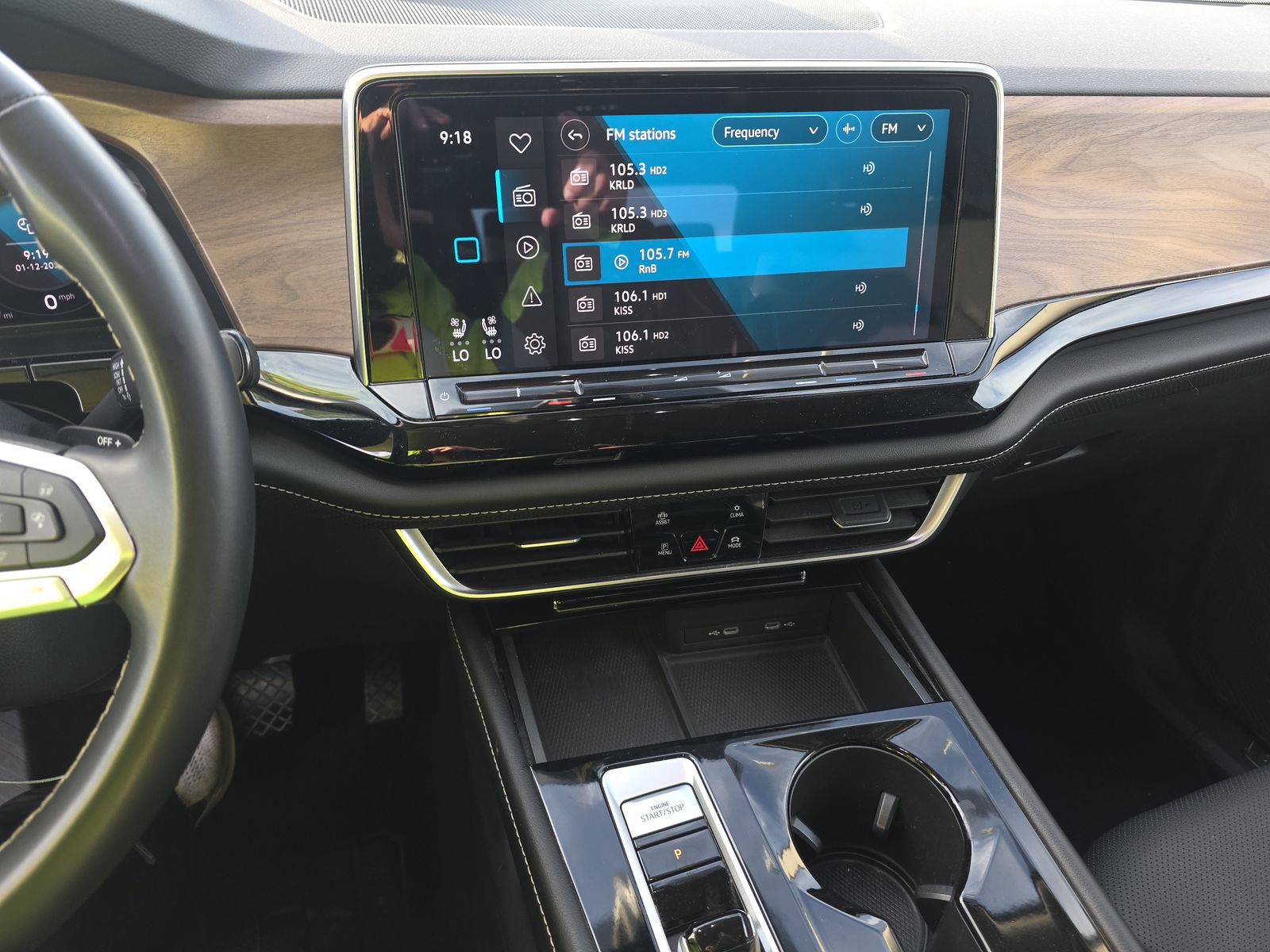 2024 Volkswagen Atlas 2.0T SE AWD