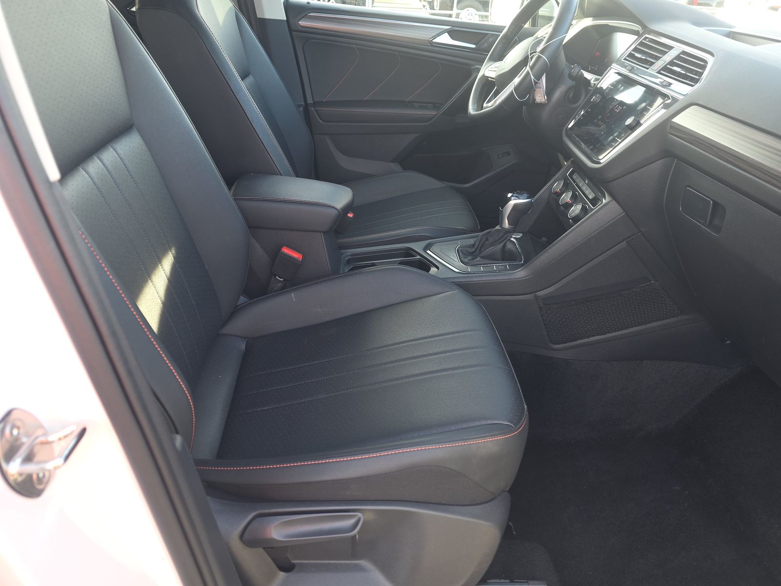 2024 Volkswagen Tiguan 2.0T Wolfsburg Edition FWD