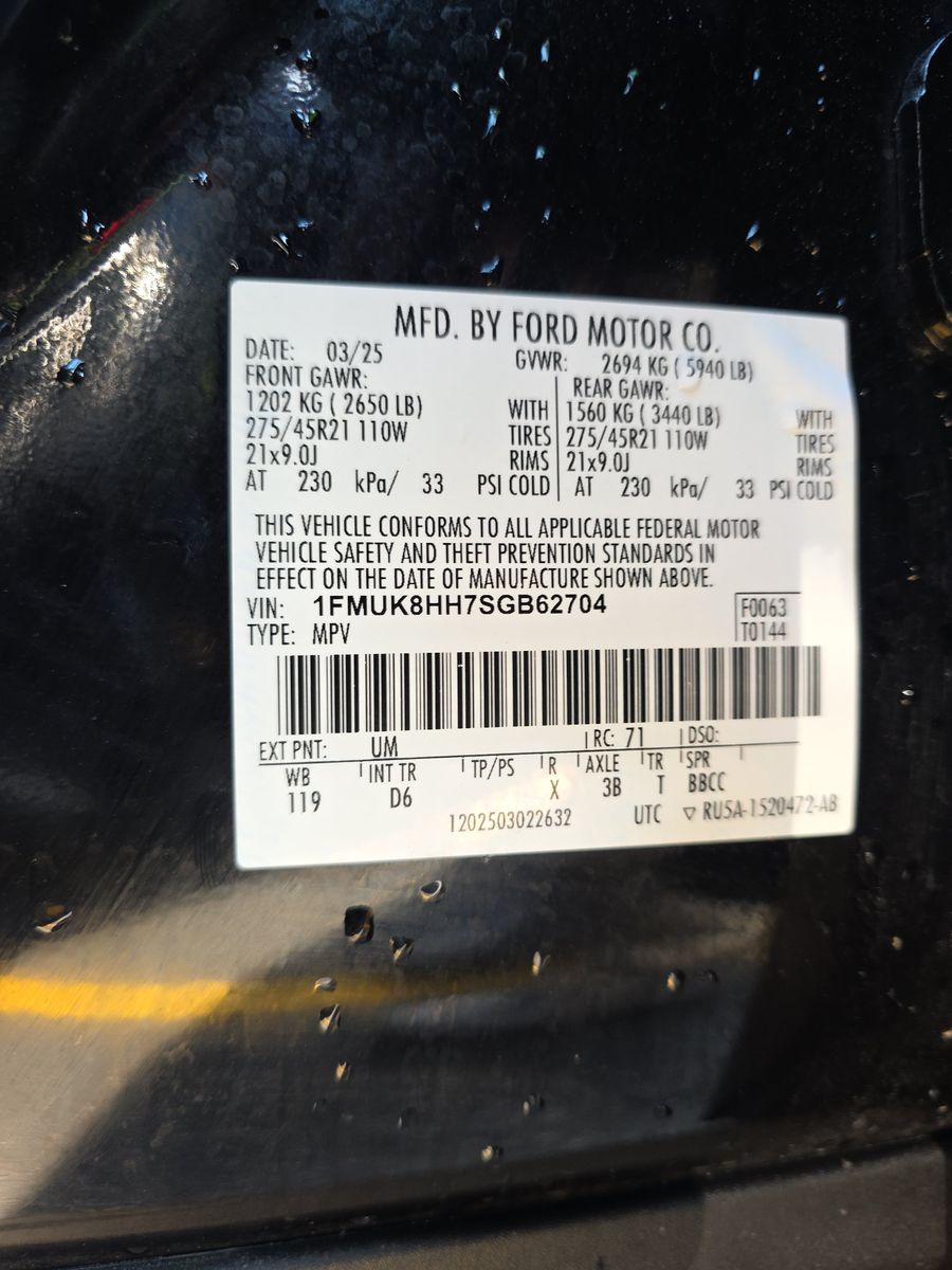 2025 Ford Explorer Platinum AWD