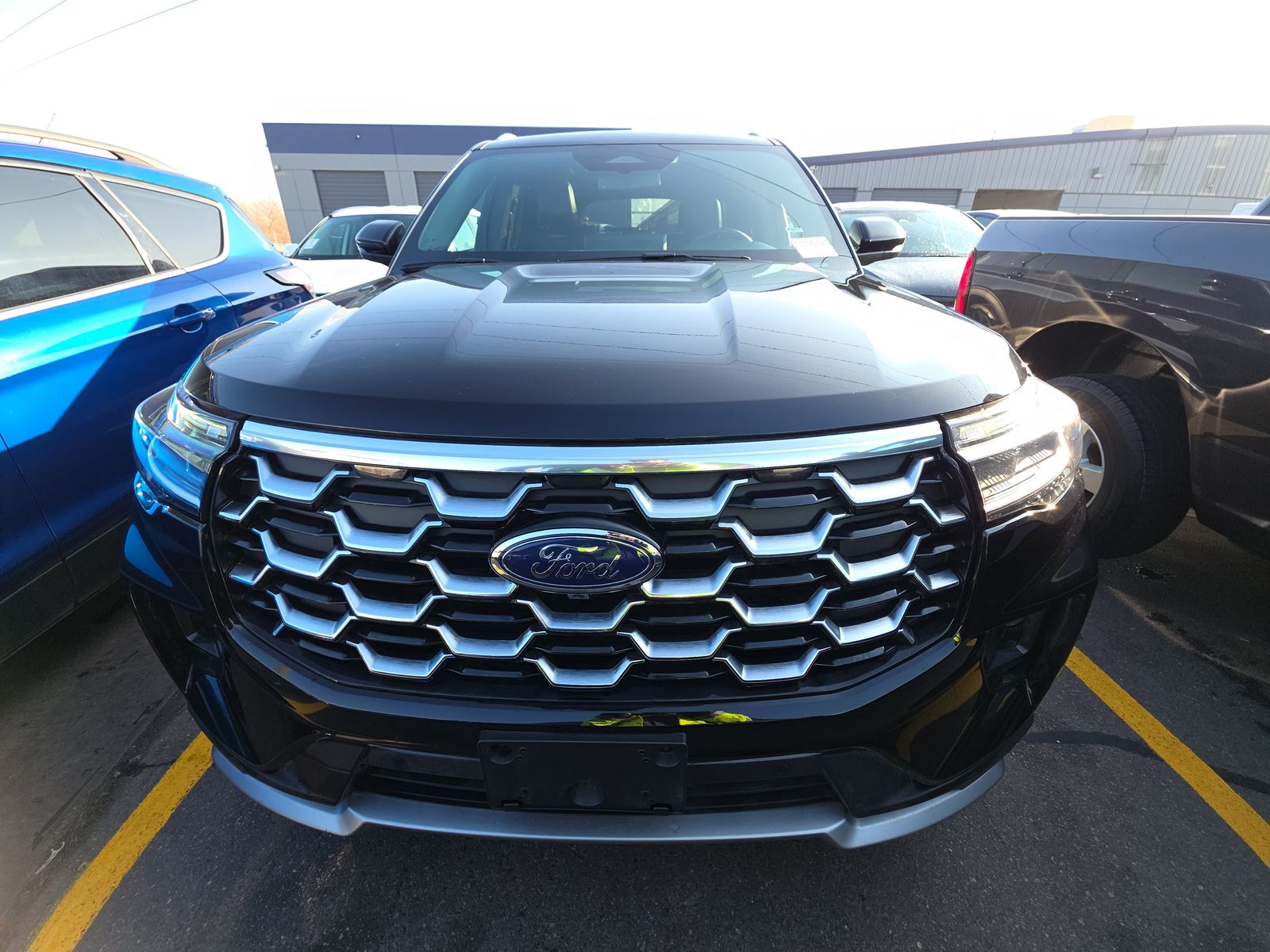 2025 Ford Explorer Platinum AWD