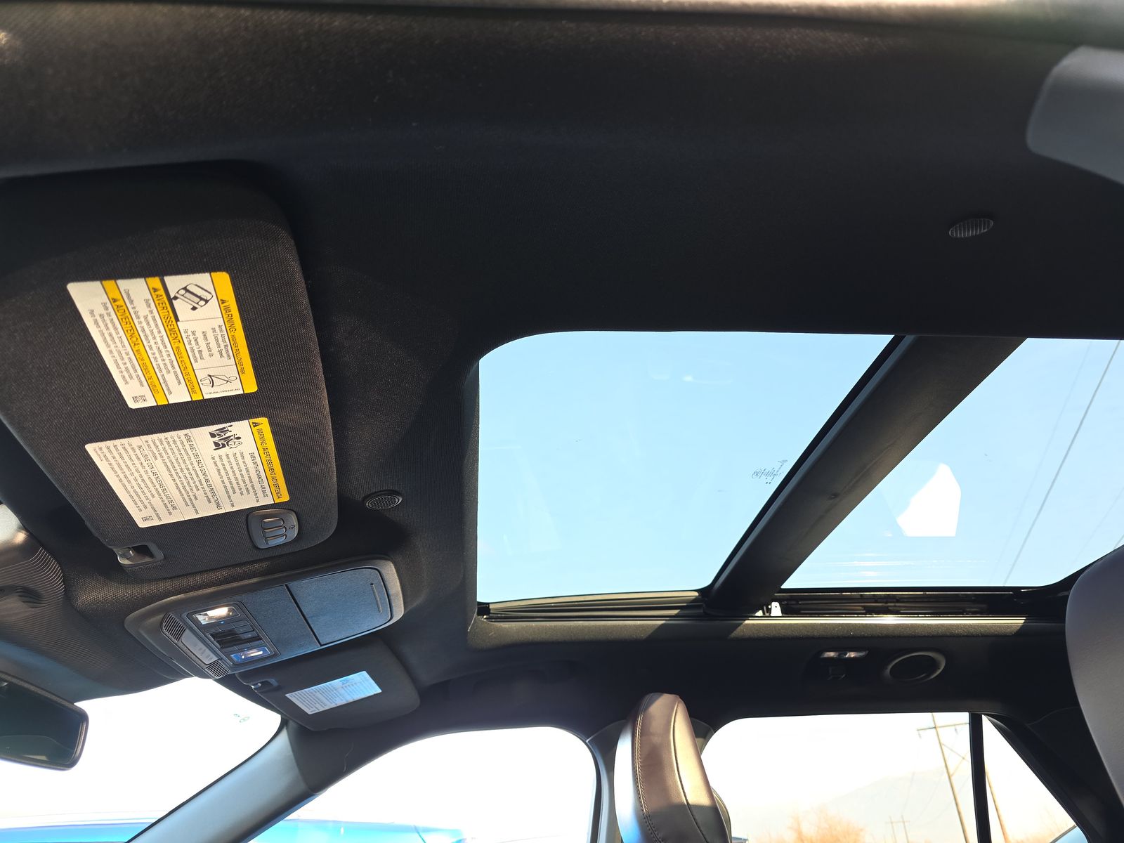 2025 Ford Explorer Platinum AWD