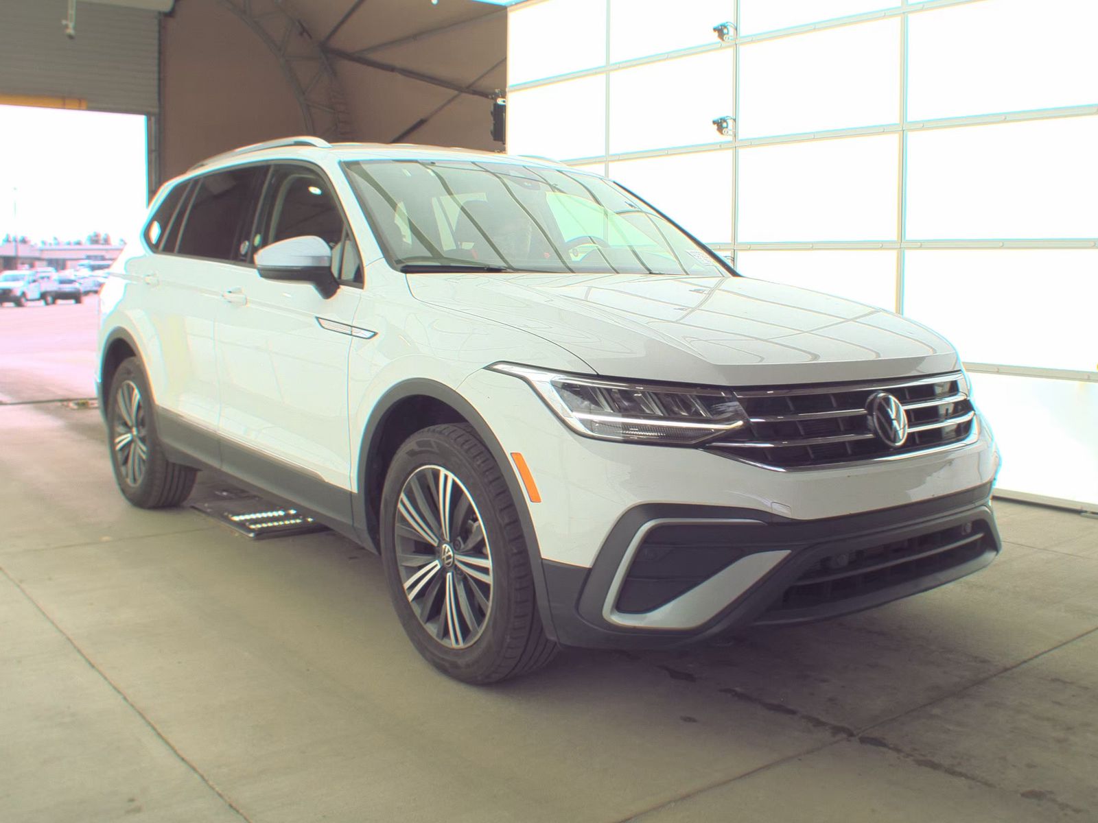 2024 Volkswagen Tiguan 2.0T Wolfsburg Edition FWD