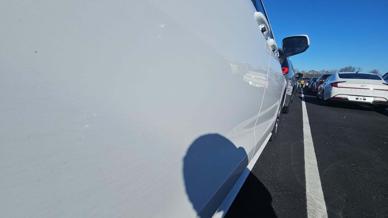 2024 Toyota Sienna LE FWD