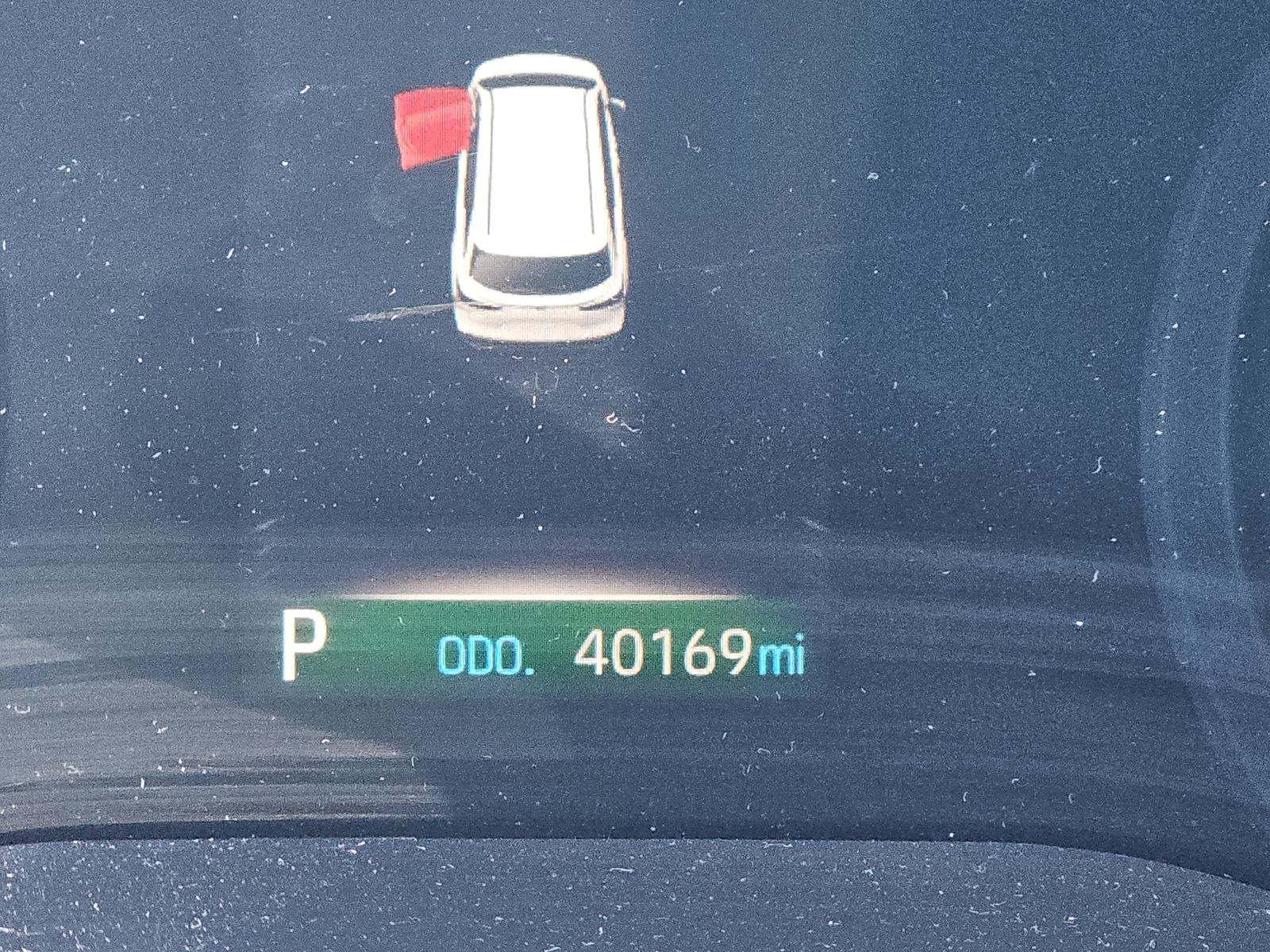 2024 Toyota Sienna LE FWD