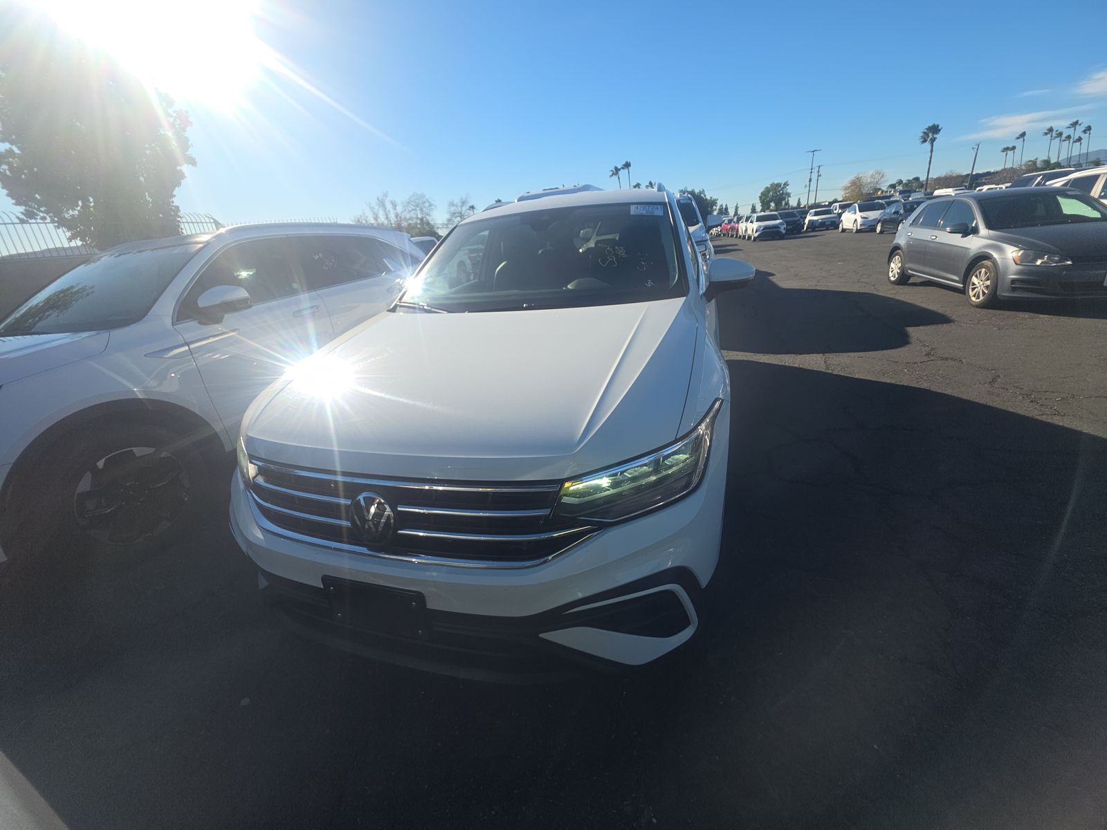 2024 Volkswagen Tiguan 2.0T SE FWD