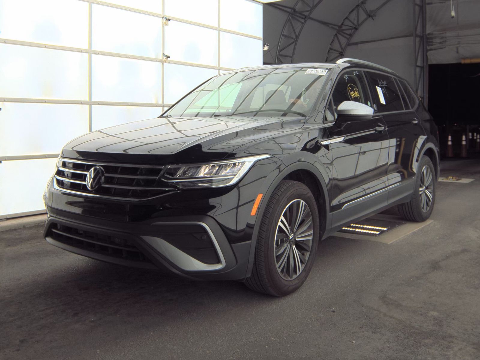 2024 Volkswagen Tiguan 2.0T Wolfsburg Edition FWD