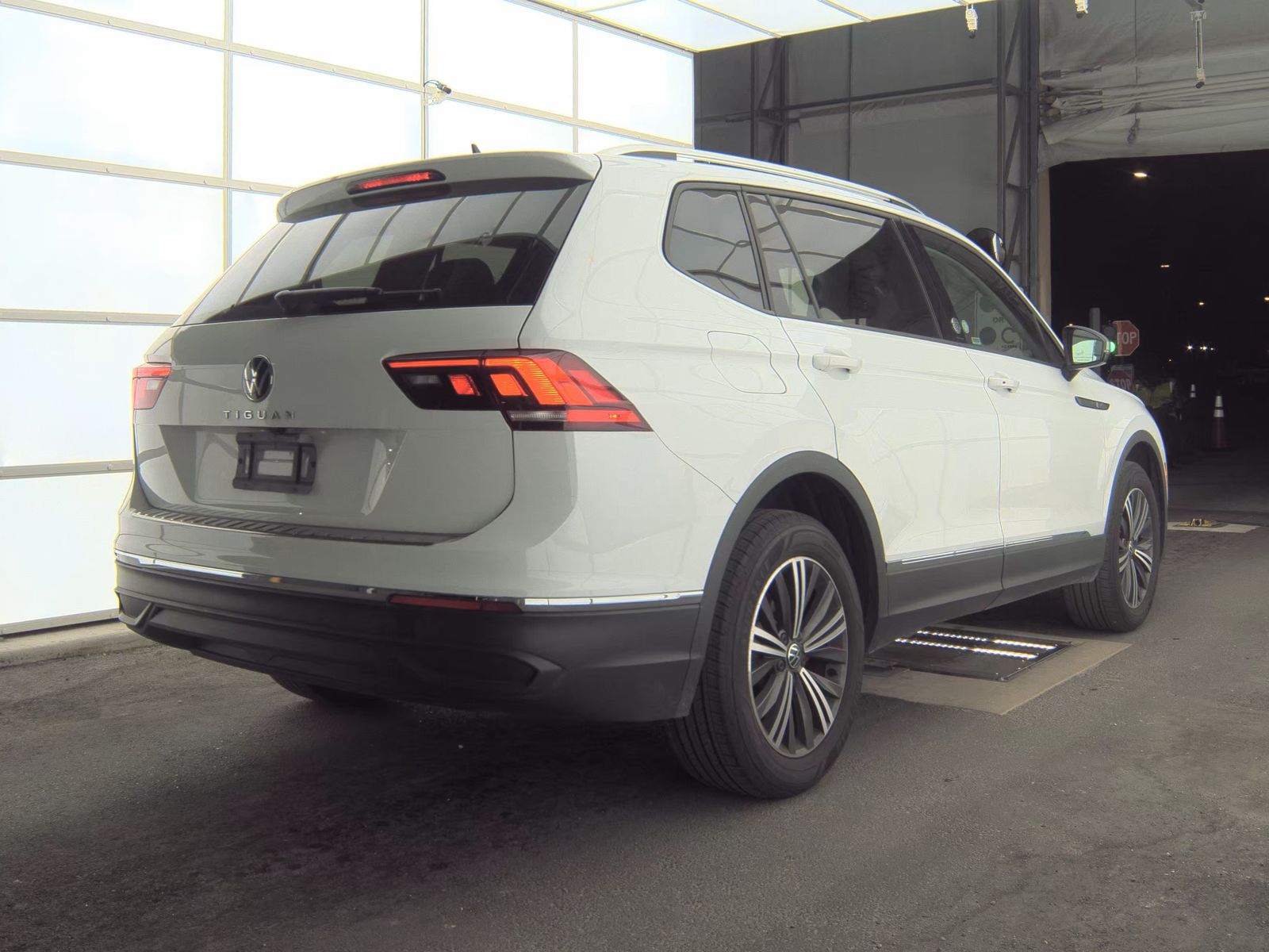 2024 Volkswagen Tiguan 2.0T Wolfsburg Edition FWD