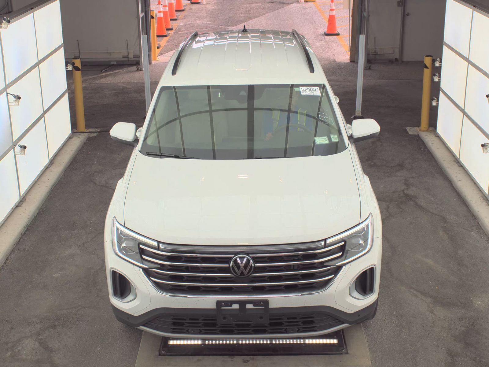 2025 Volkswagen Atlas 2.0T SE AWD