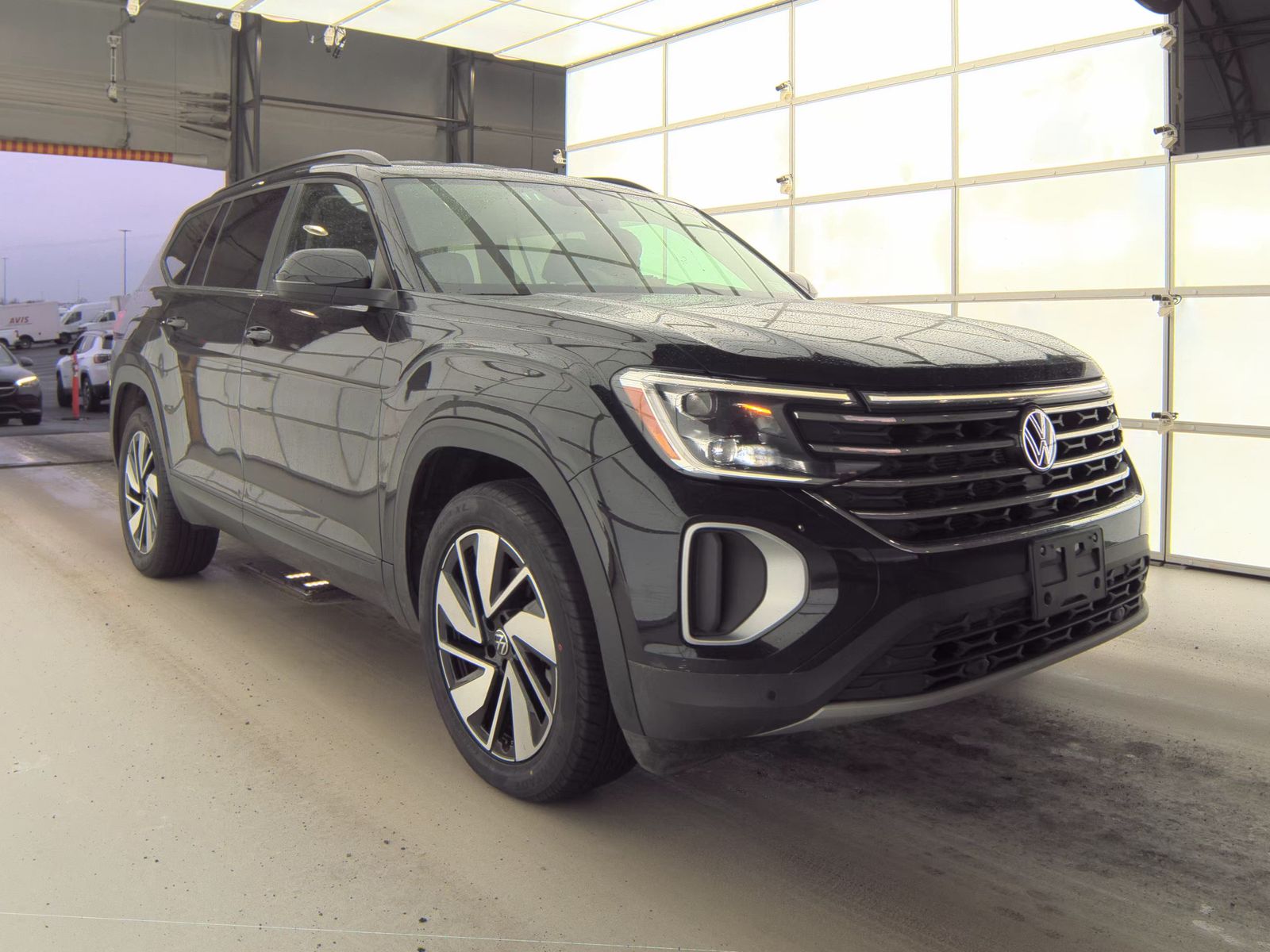 2025 Volkswagen Atlas 2.0T SE AWD