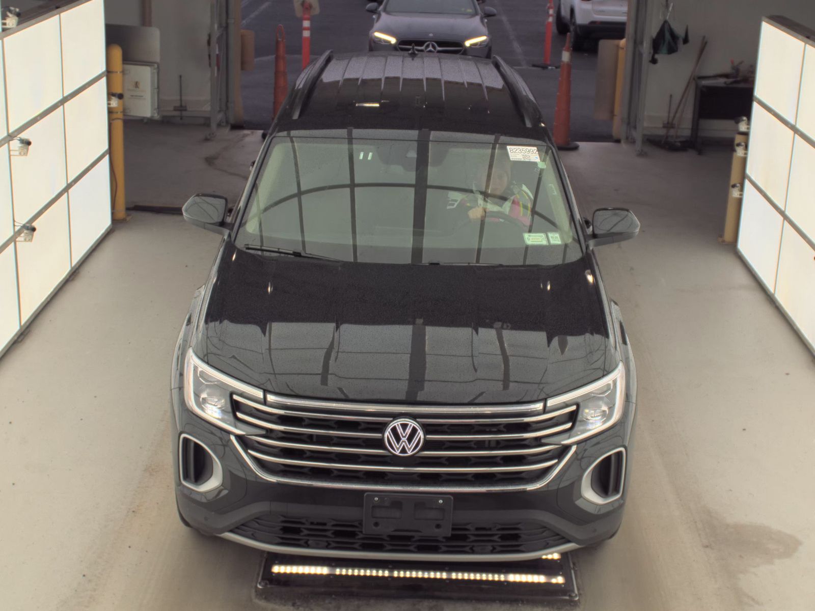 2025 Volkswagen Atlas 2.0T SE AWD