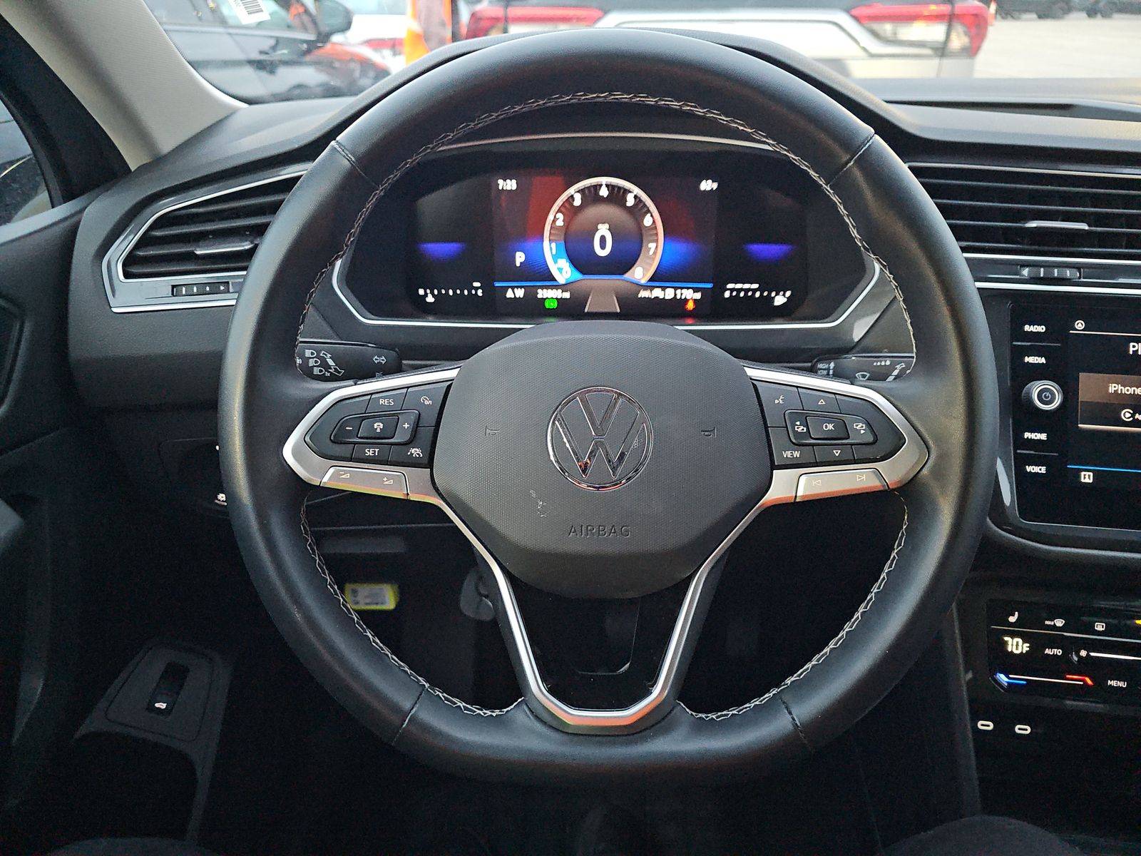 2024 Volkswagen Tiguan 2.0T SE FWD