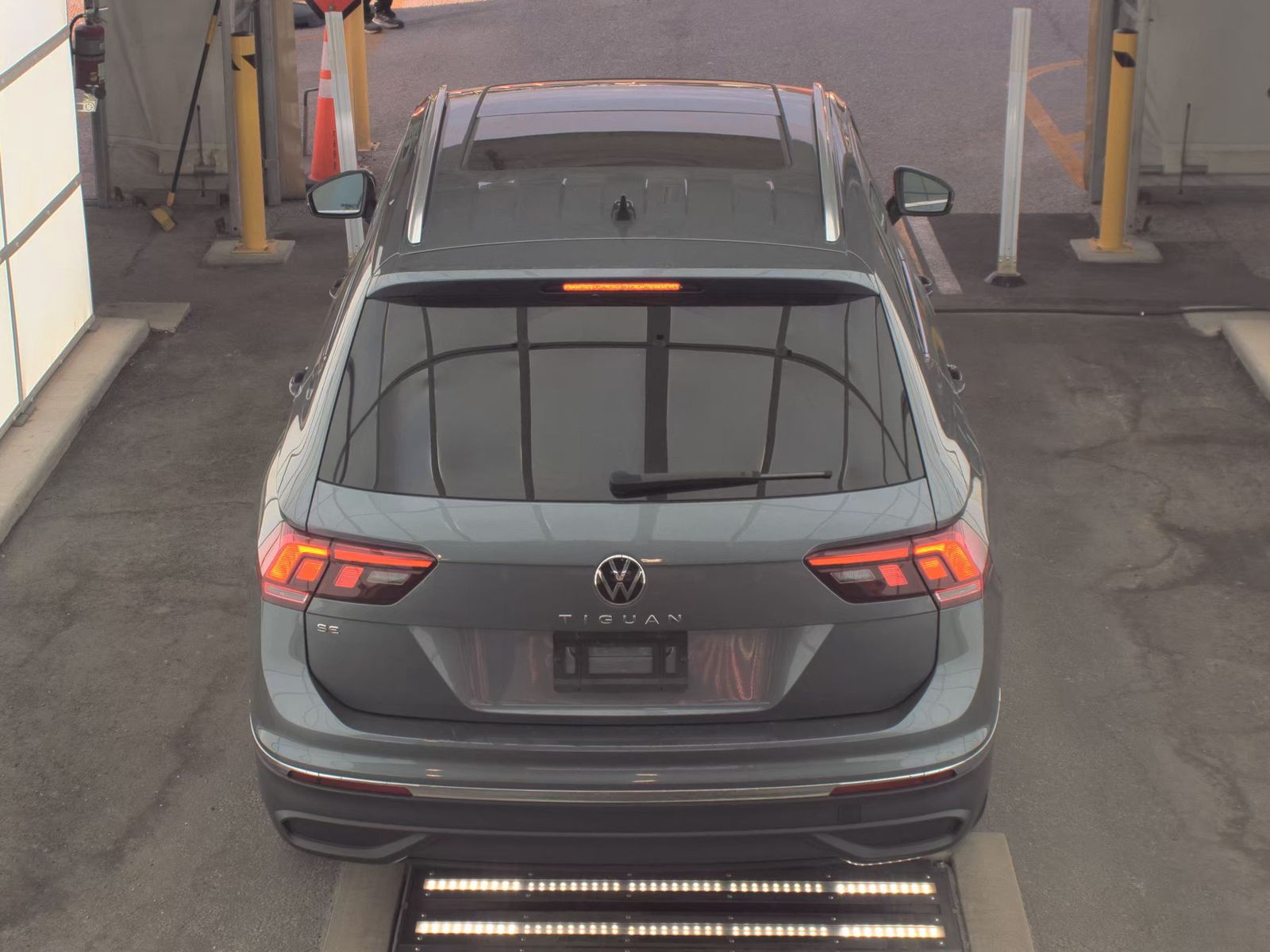 2024 Volkswagen Tiguan 2.0T SE FWD