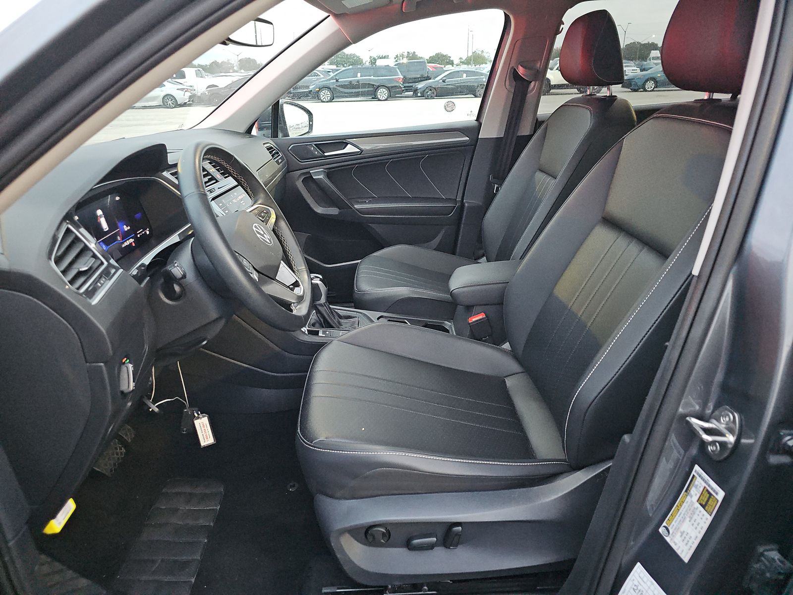 2024 Volkswagen Tiguan 2.0T SE FWD