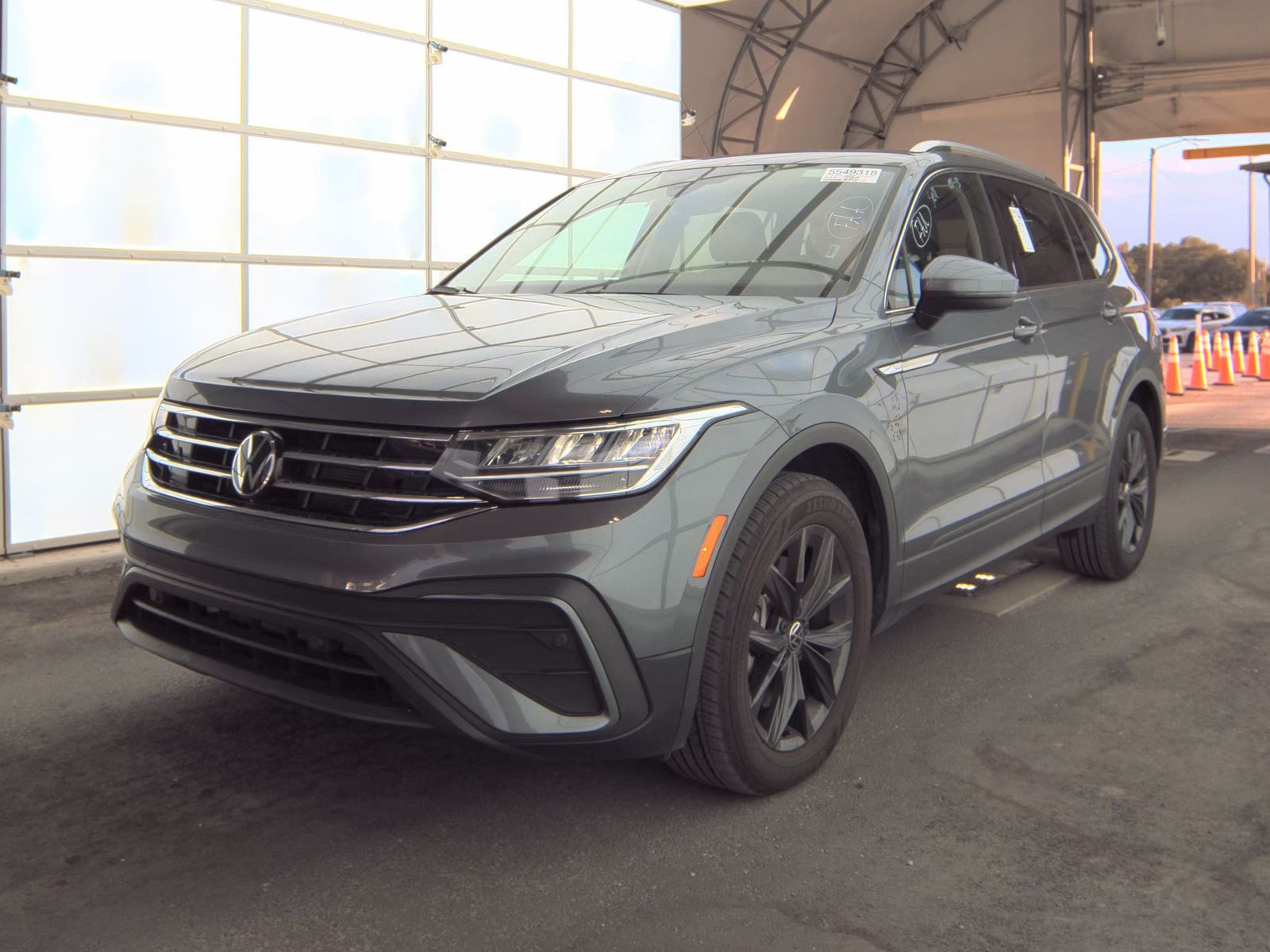 2024 Volkswagen Tiguan 2.0T SE FWD