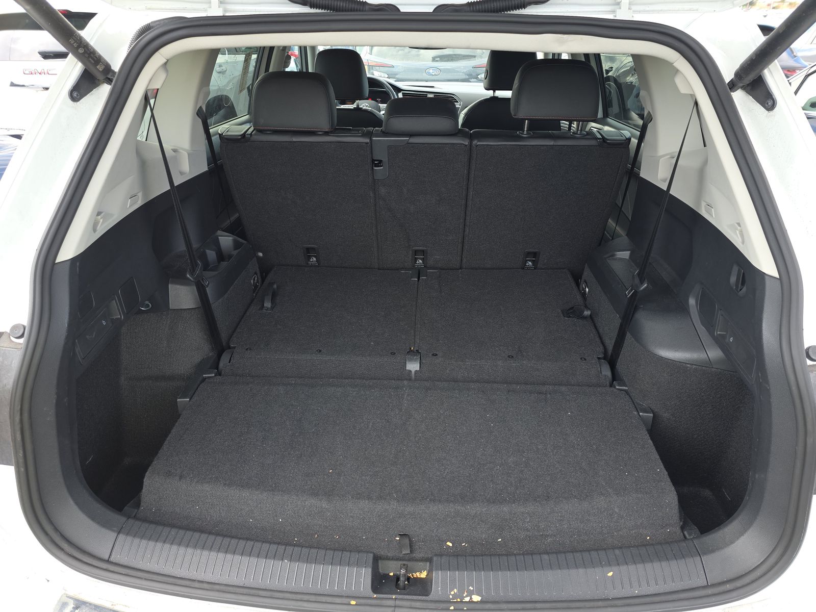 2024 Volkswagen Tiguan 2.0T SE FWD