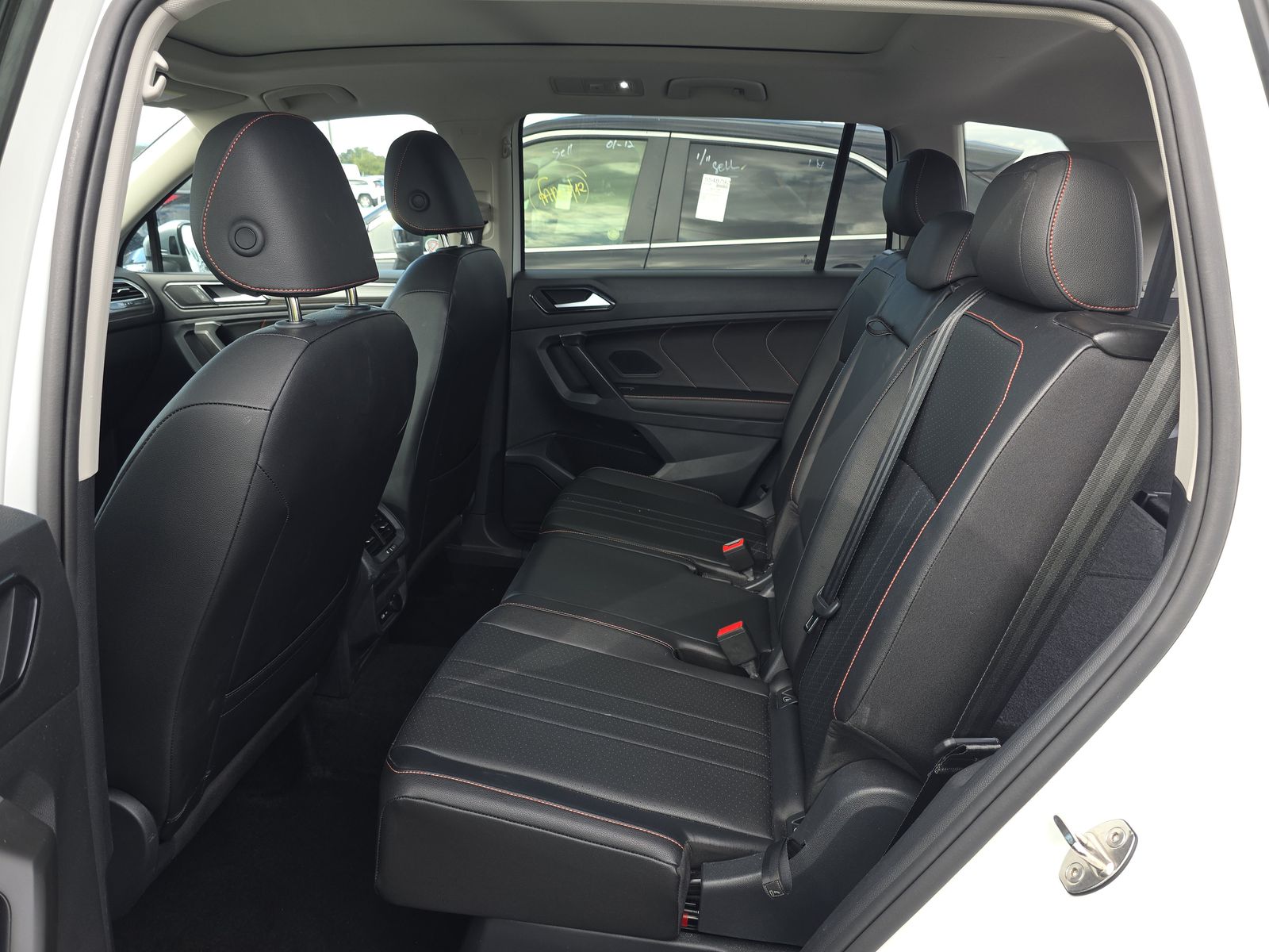 2024 Volkswagen Tiguan 2.0T SE FWD