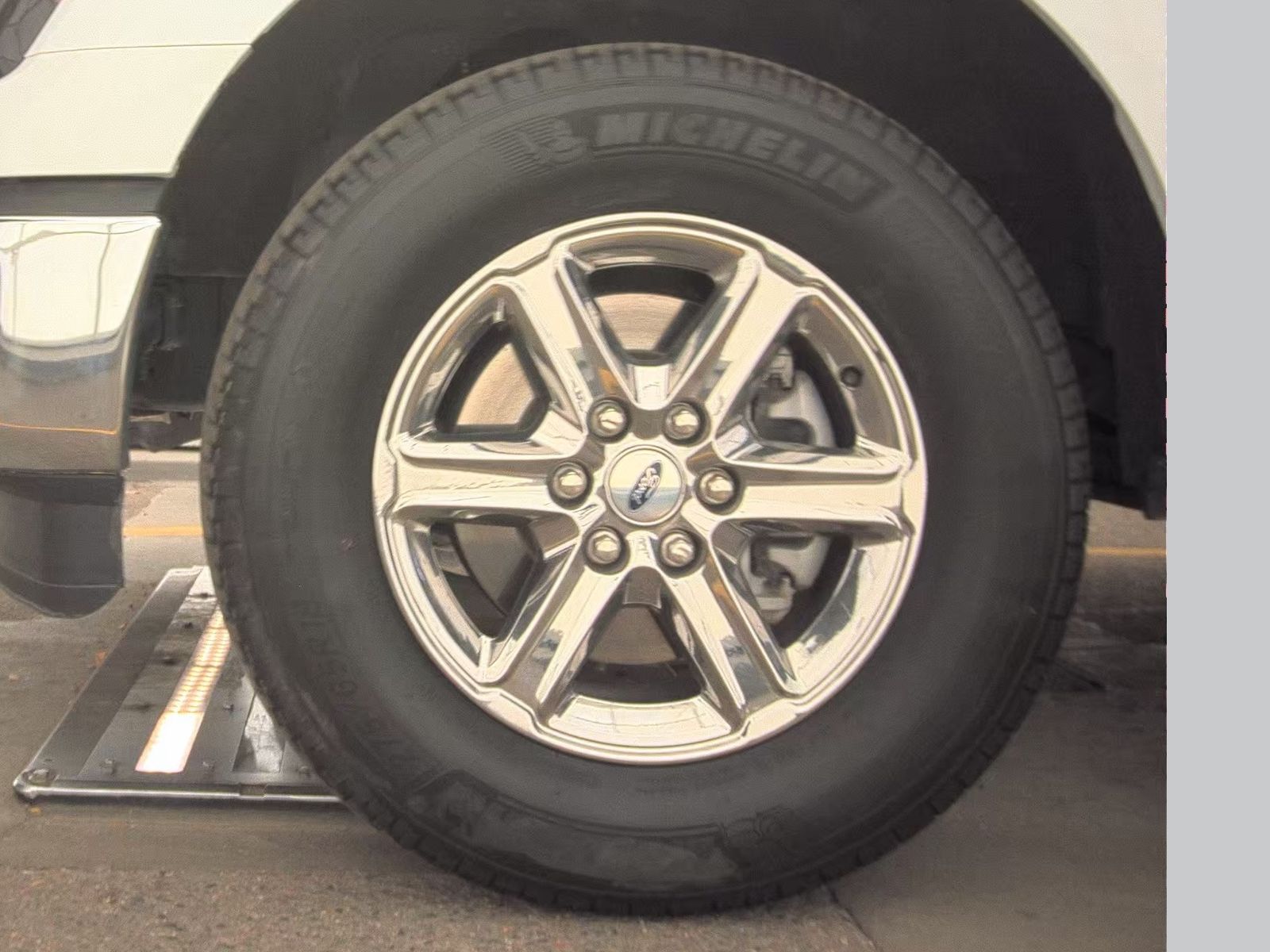 2024 Ford F-150 Hybrid XLT AWD