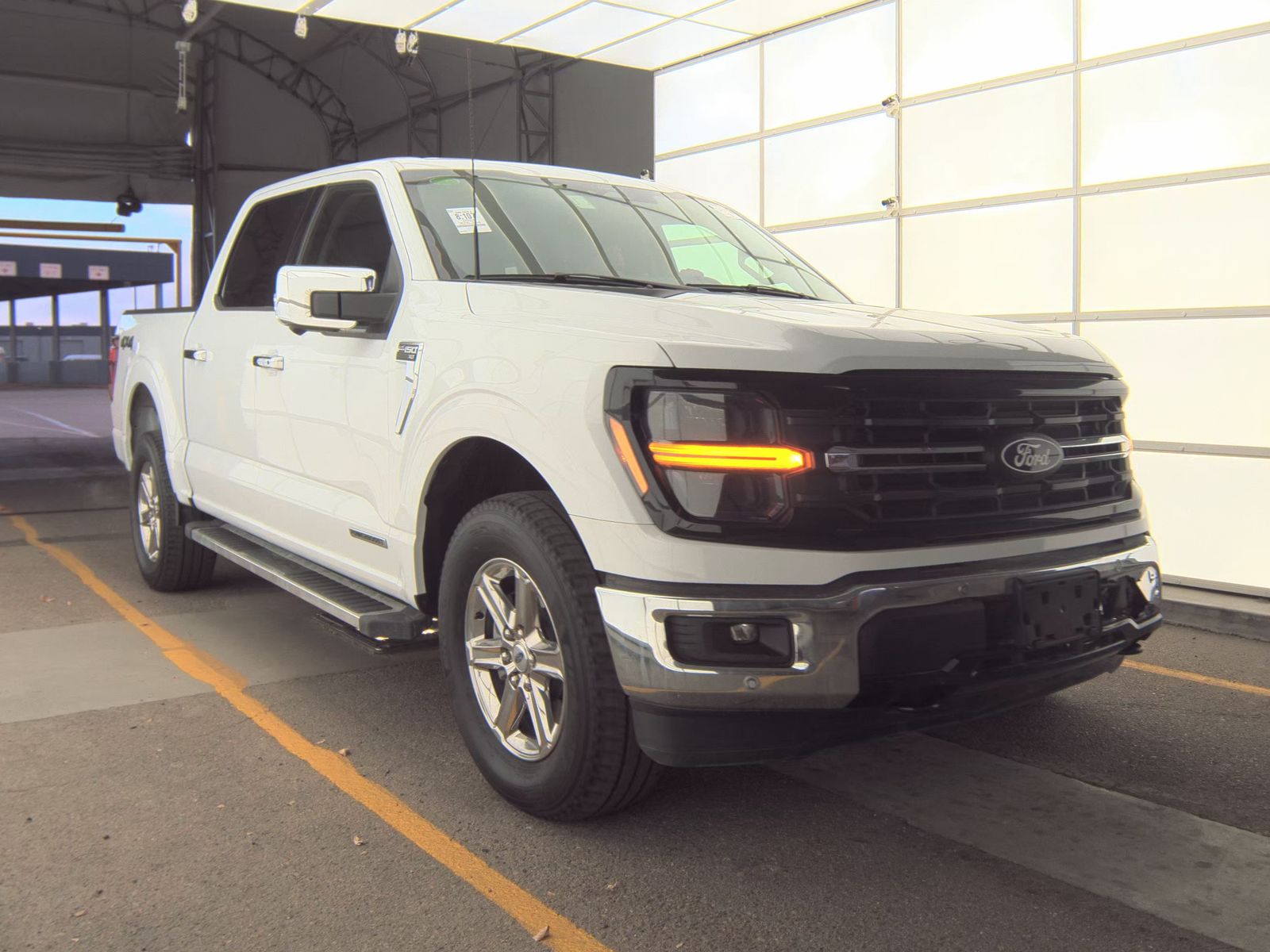 2024 Ford F-150 Hybrid XLT AWD