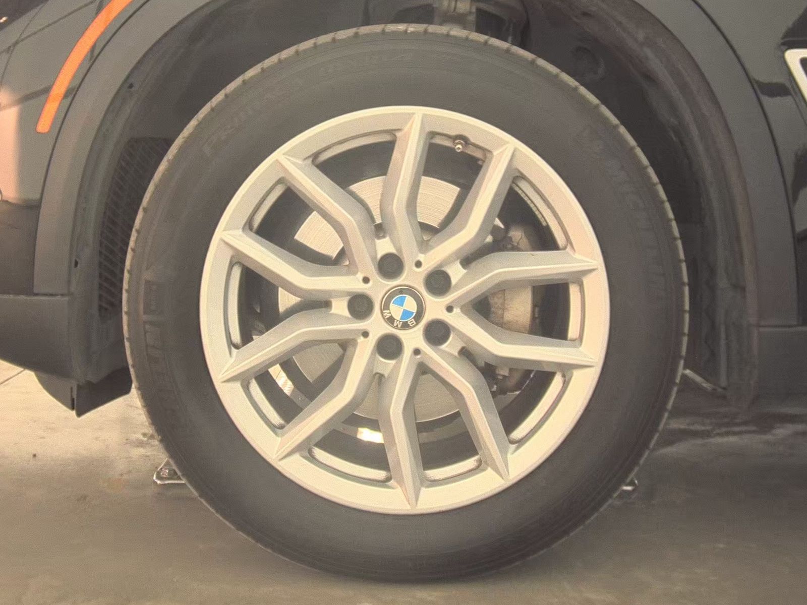 2023 BMW X5 xDrive40i AWD