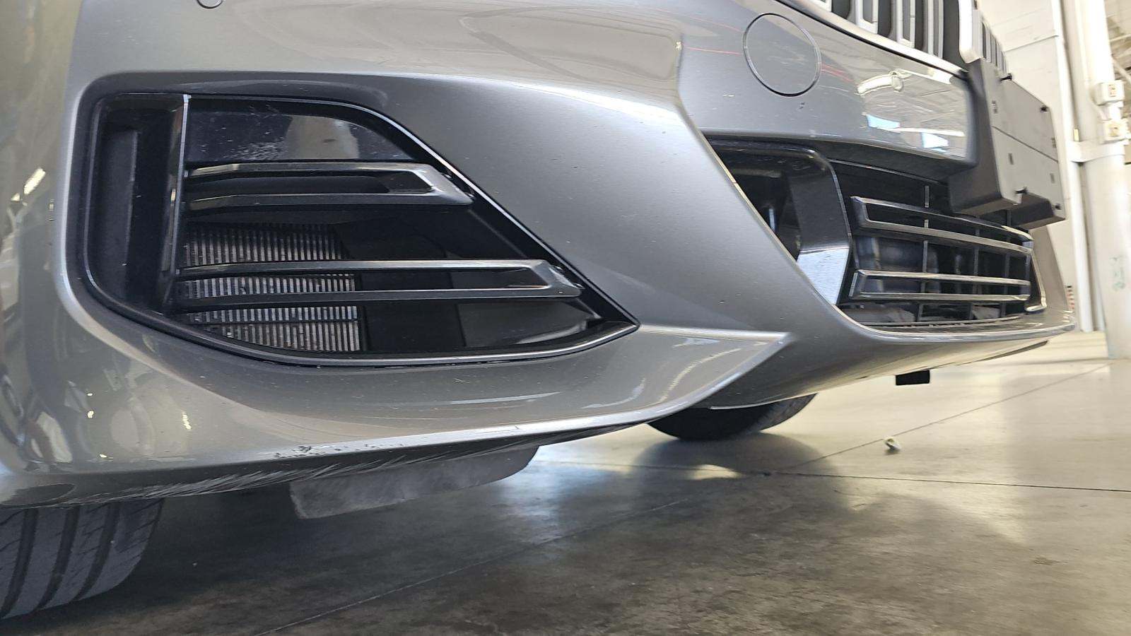 2025 BMW 8 Series 840i xDrive AWD