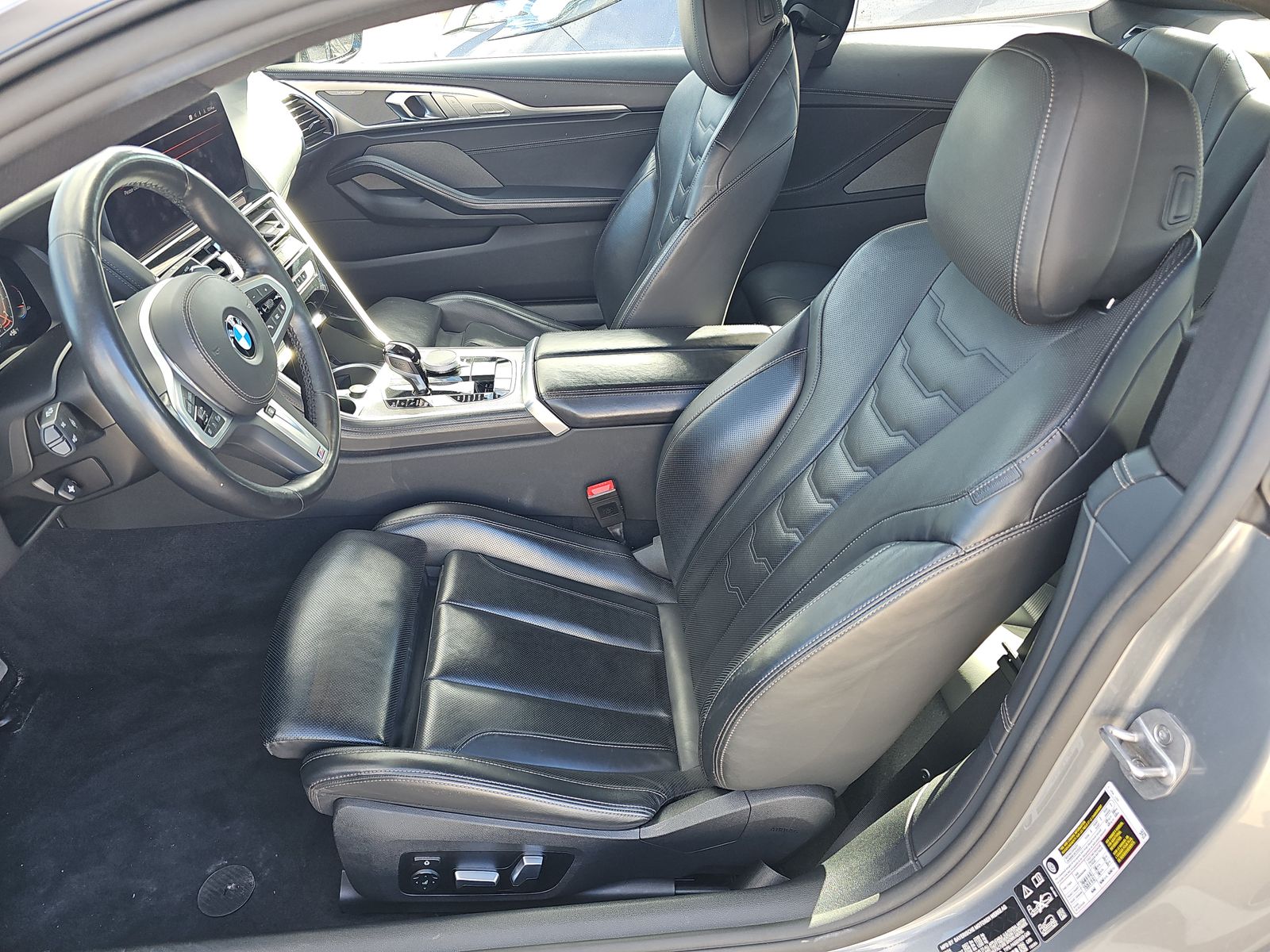 2025 BMW 8 Series 840i xDrive AWD