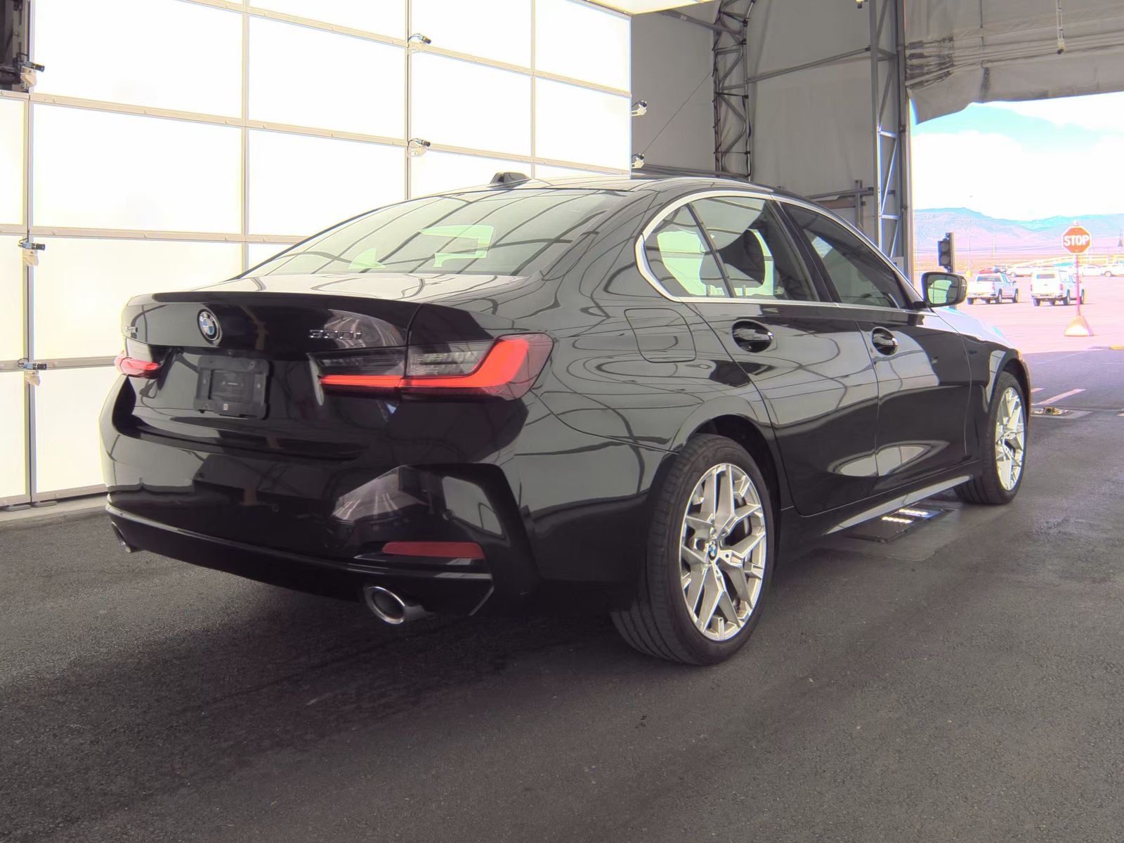 2025 BMW 3 Series 330i xDrive AWD