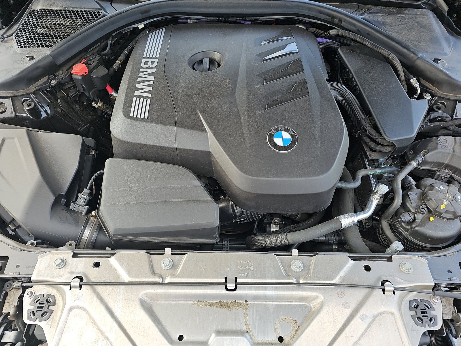 2025 BMW 3 Series 330i xDrive AWD