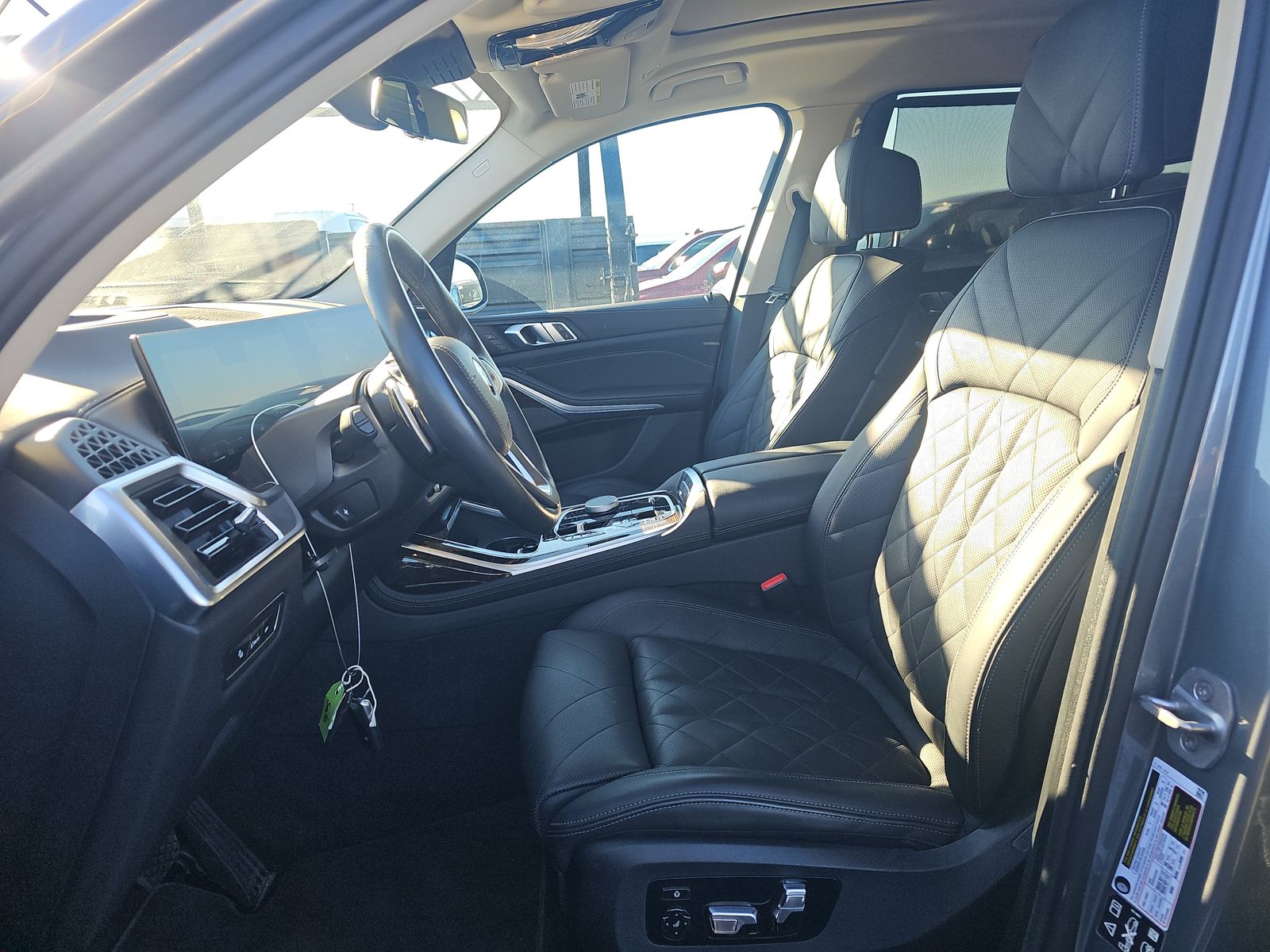 2025 BMW X7 xDrive40i AWD