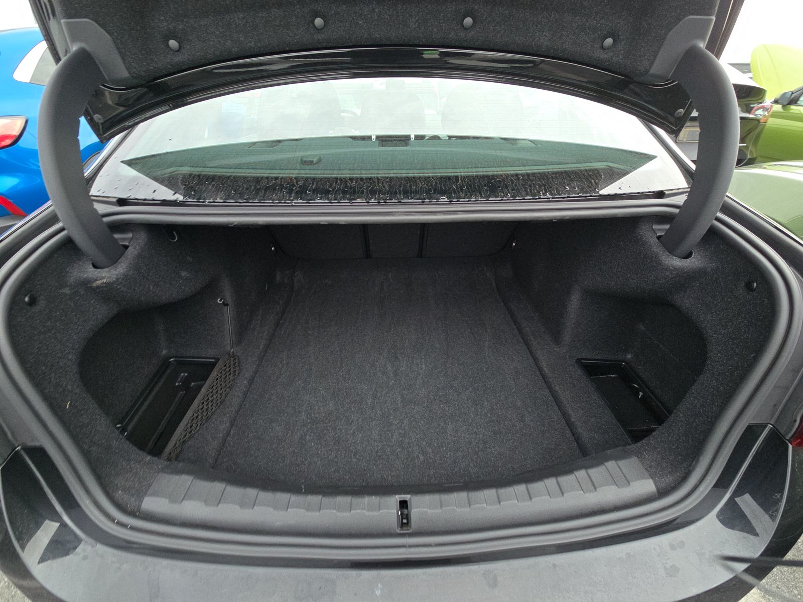 2025 BMW 3 Series 330i xDrive AWD