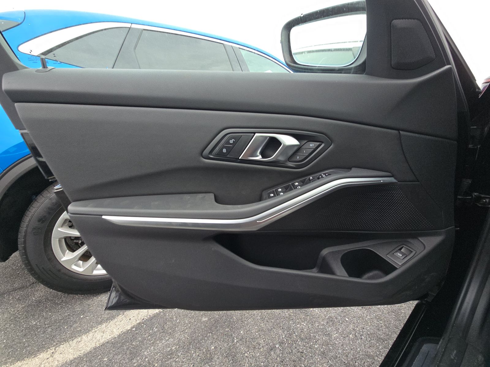 2025 BMW 3 Series 330i xDrive AWD