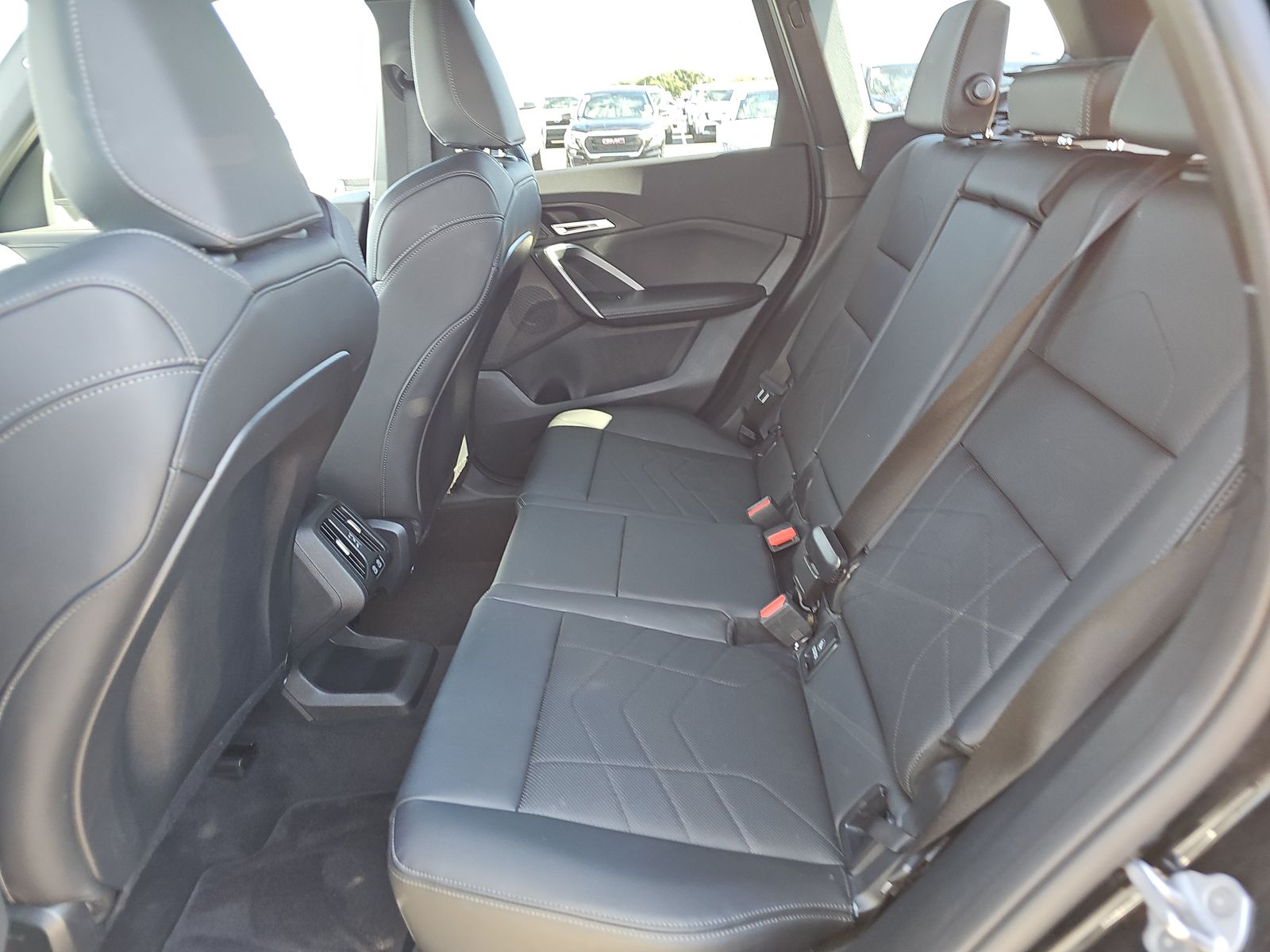 2025 BMW X1 xDrive28i AWD