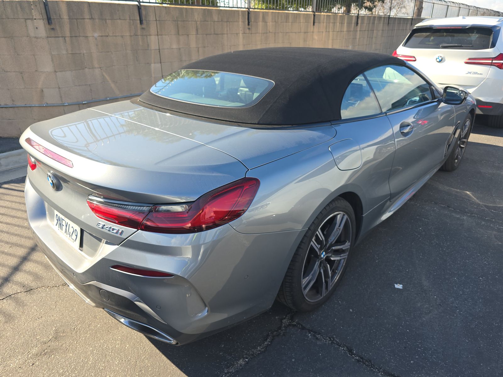 2025 BMW 8 Series 840i RWD