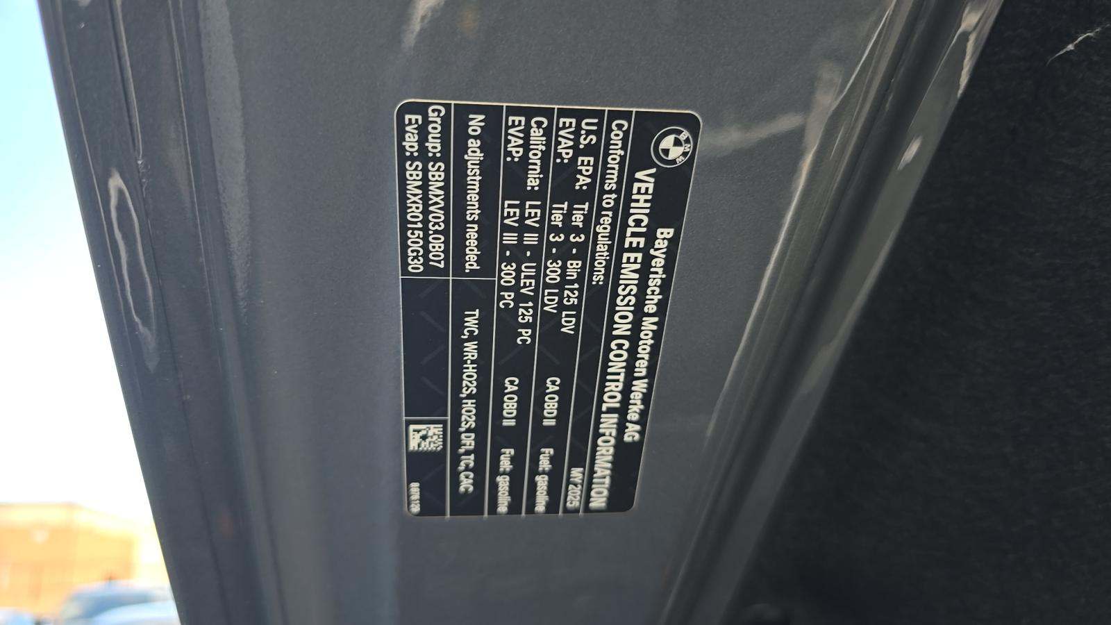 2025 BMW 8 Series 840i RWD