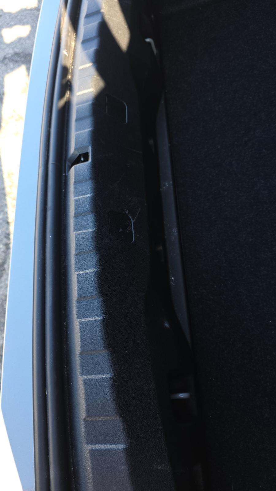 2025 BMW 3 Series 330i xDrive AWD