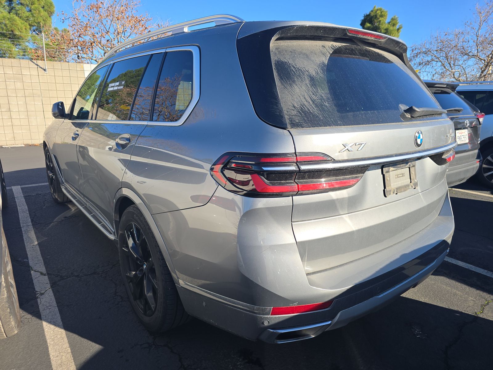 2025 BMW X7 xDrive40i AWD