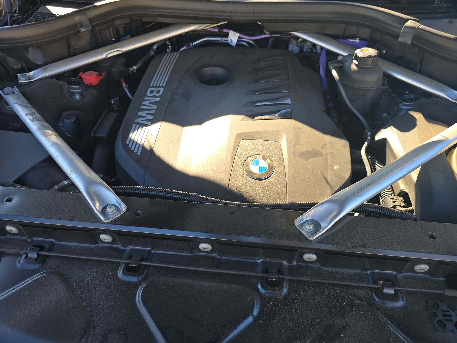 2025 BMW X7 xDrive40i AWD