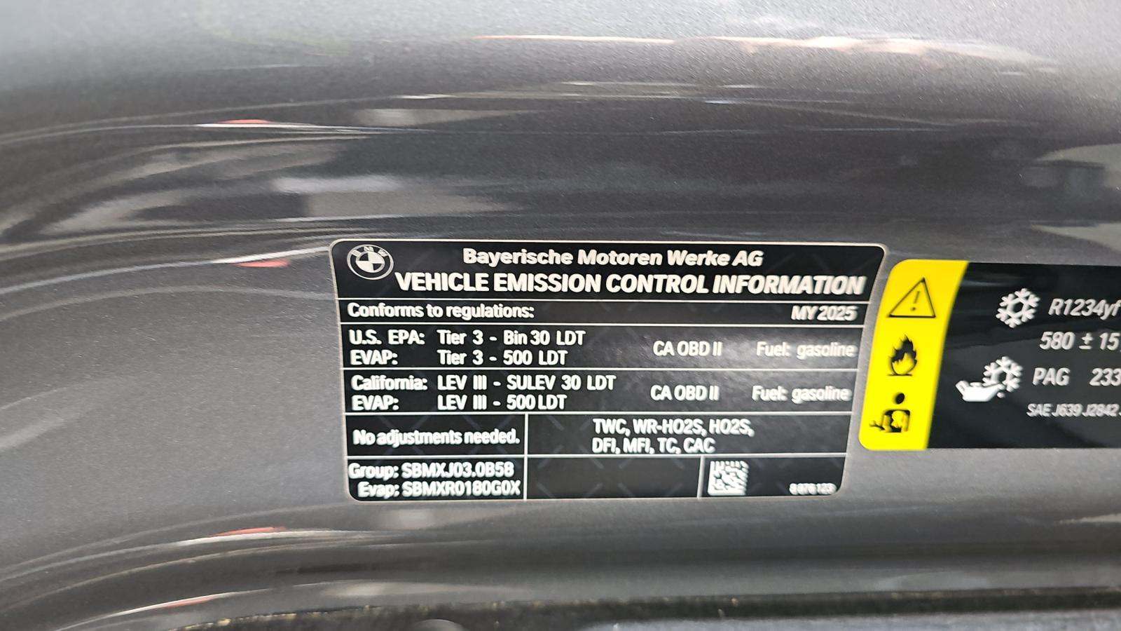 2025 BMW X5 xDrive40i AWD