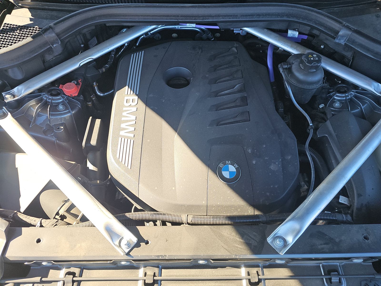 2025 BMW X5 xDrive40i AWD